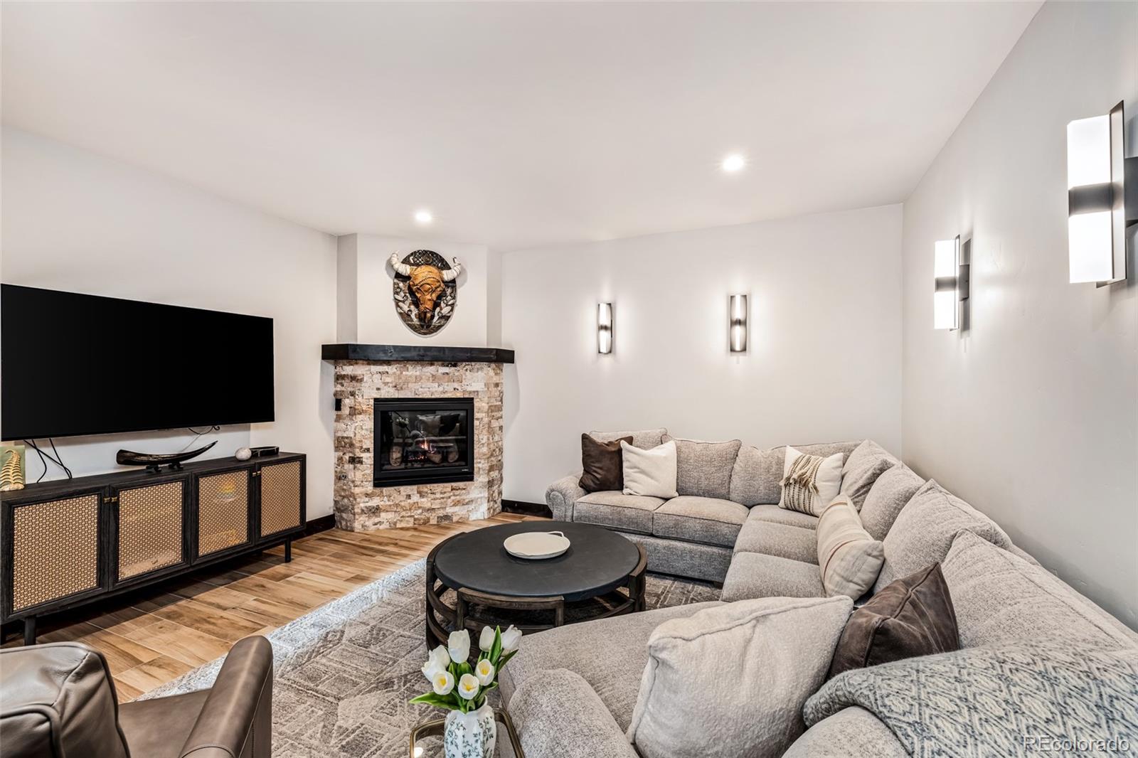 MLS Image #19 for 50  fly caster lane,silverthorne, Colorado