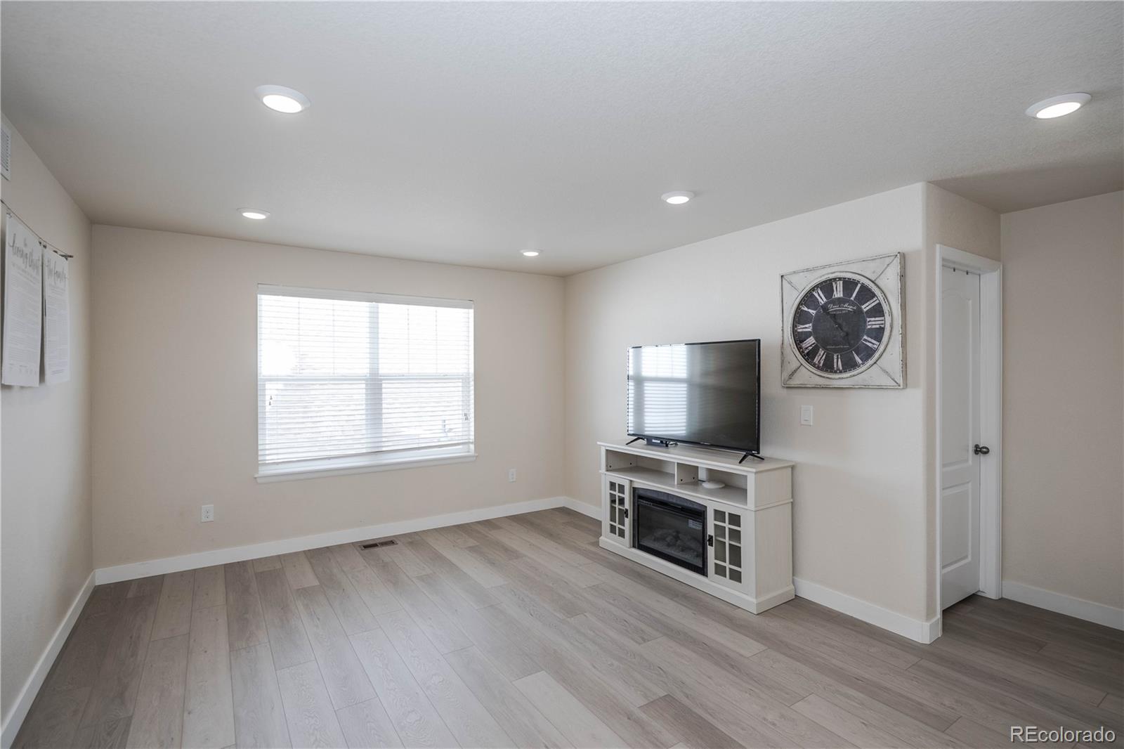 MLS Image #12 for 15248  yellowthroat street,parker, Colorado