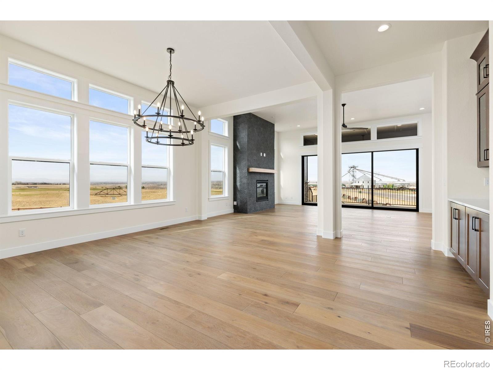 MLS Image #4 for 1801  vista valley drive,windsor, Colorado