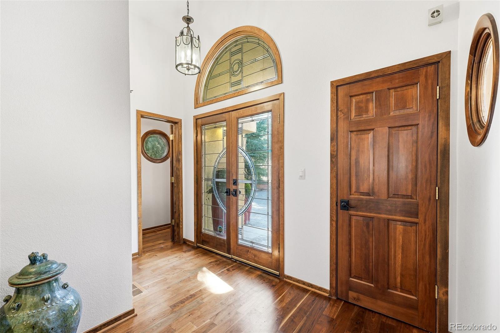MLS Image #2 for 5904  meadowbrook drive,morrison, Colorado