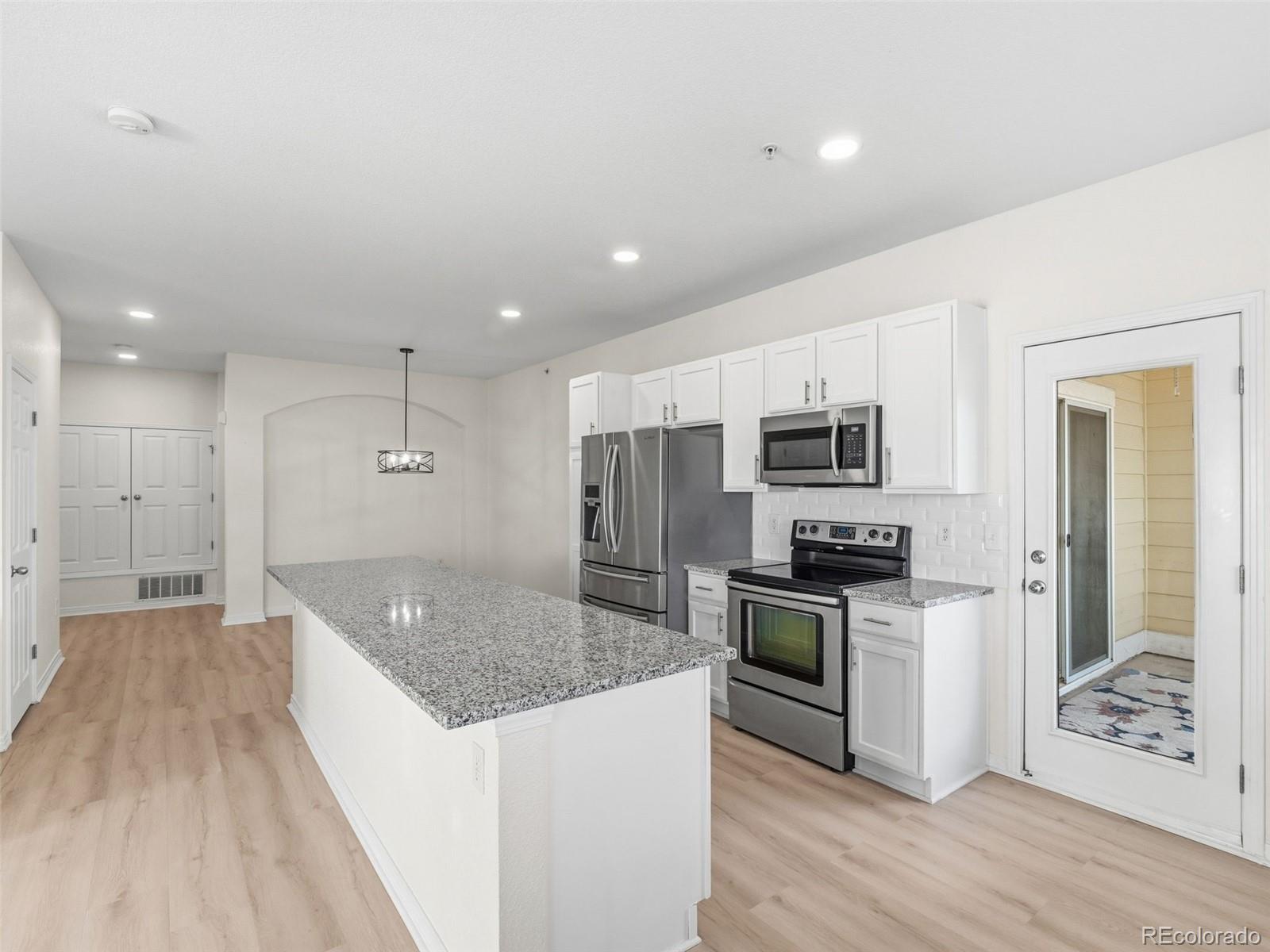 MLS Image #8 for 9557  pearl circle 204,parker, Colorado