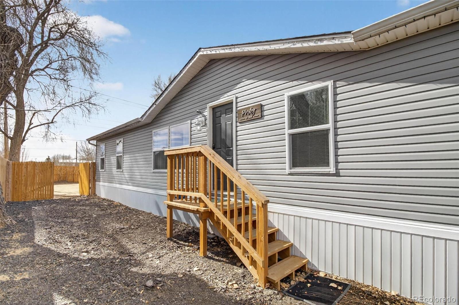 MLS Image #0 for 811  plum avenue,lochbuie, Colorado