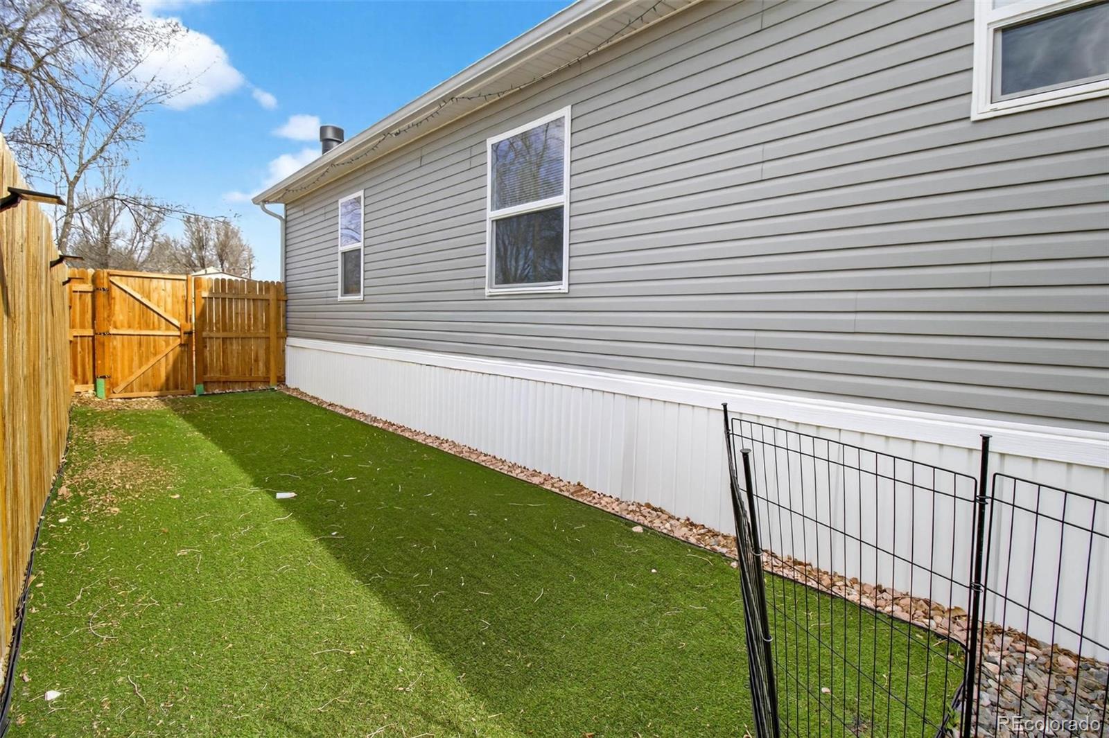 MLS Image #12 for 811  plum avenue,lochbuie, Colorado
