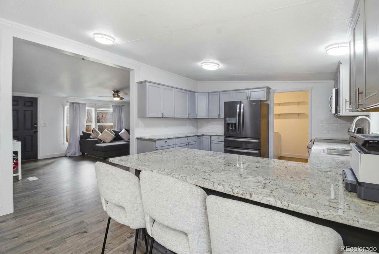 MLS Image #20 for 811  plum avenue,lochbuie, Colorado