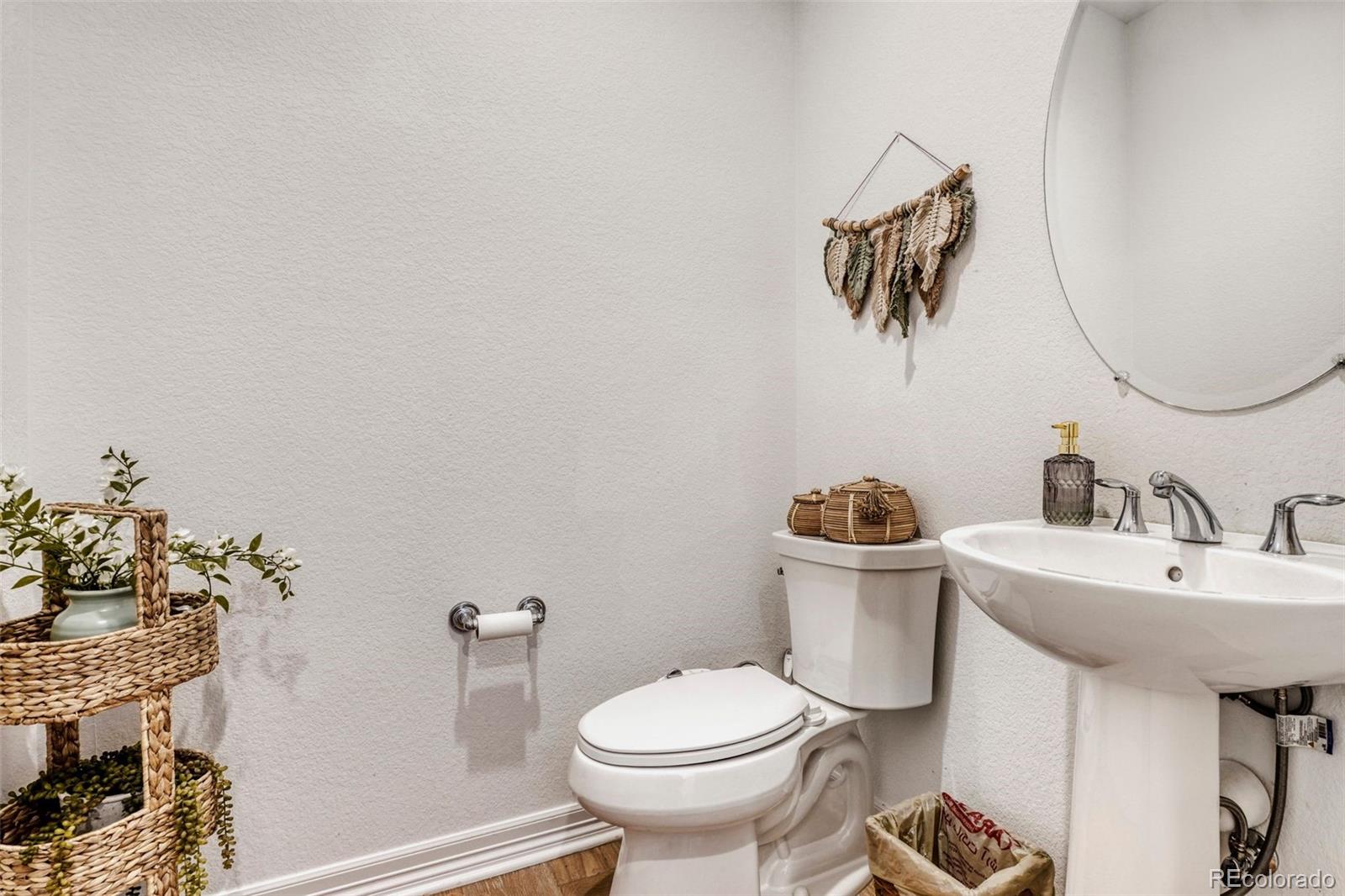 MLS Image #6 for 27841 e lakeview drive,aurora, Colorado