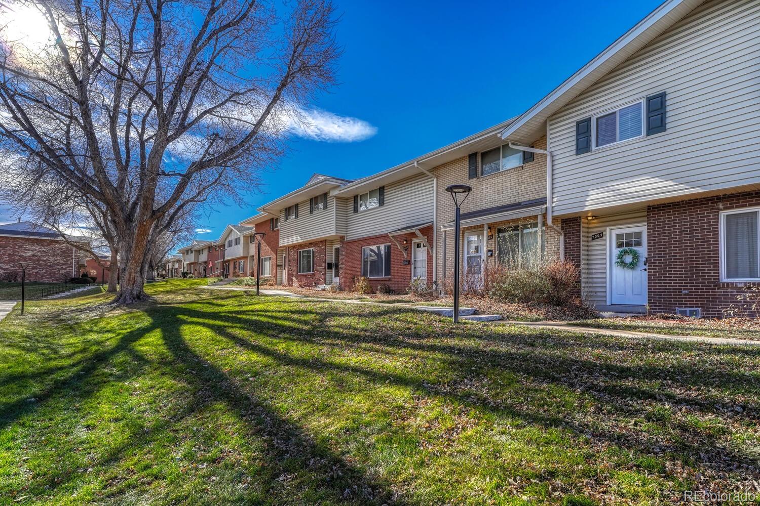 MLS Image #4 for 9004 e mansfield avenue,denver, Colorado