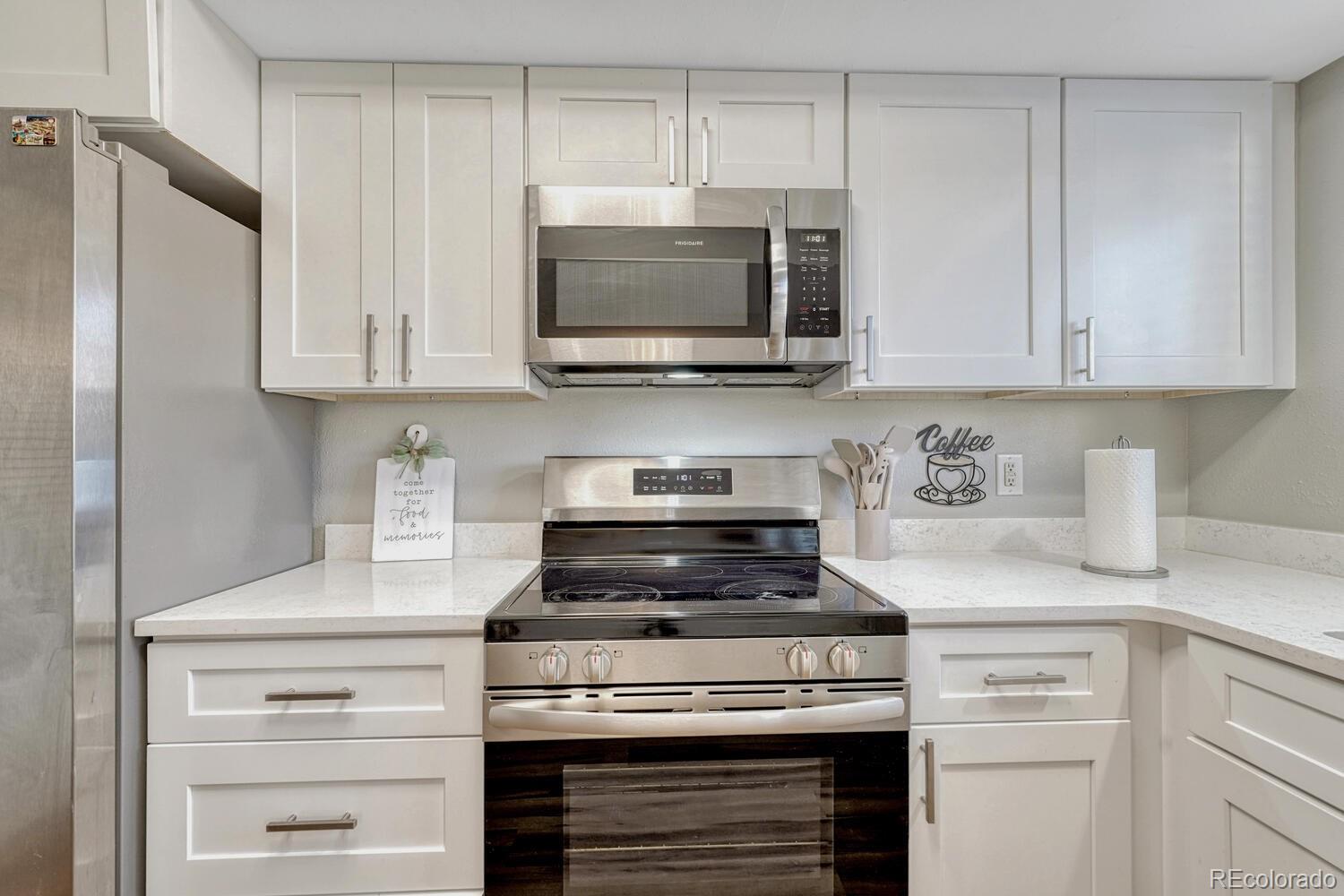 MLS Image #8 for 9004 e mansfield avenue,denver, Colorado
