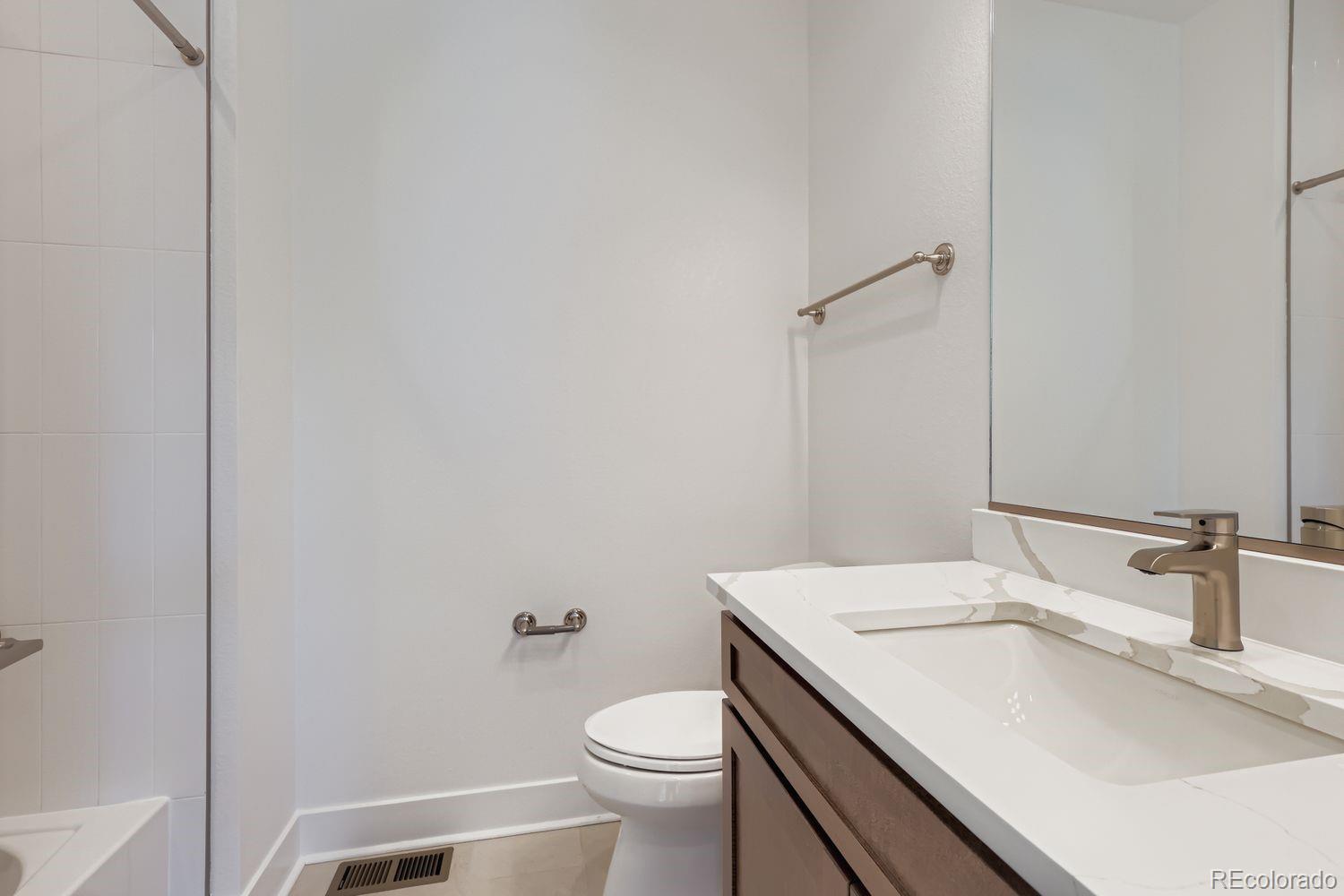MLS Image #8 for 10991 e geddes place,centennial, Colorado