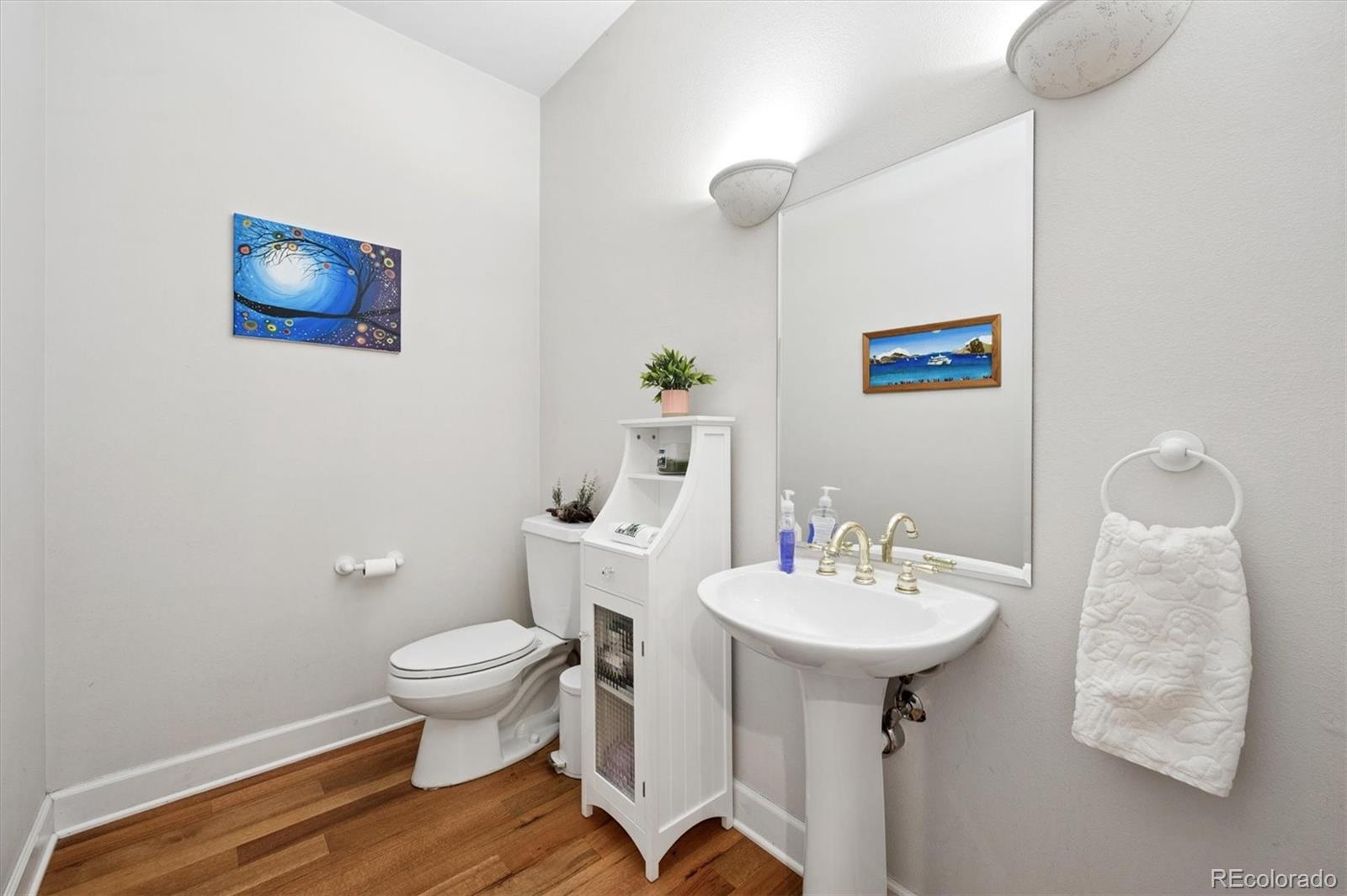 MLS Image #18 for 707  ash street,denver, Colorado