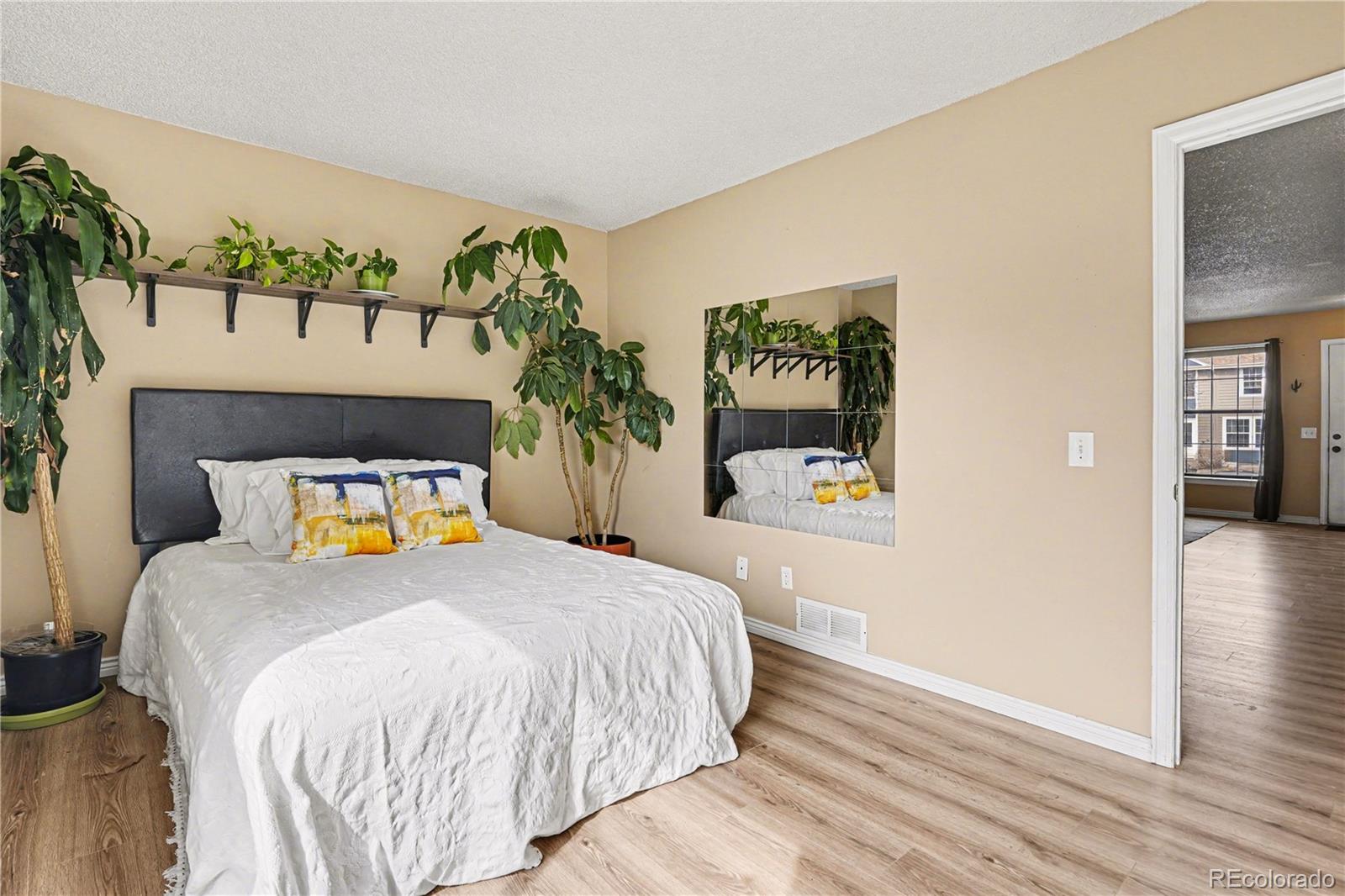 MLS Image #10 for 11518  community center drive,northglenn, Colorado