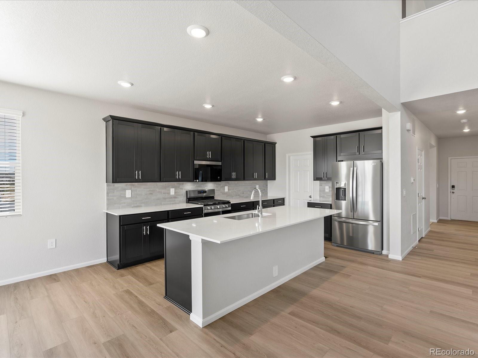 MLS Image #6 for 1637  yampa river drive,windsor, Colorado