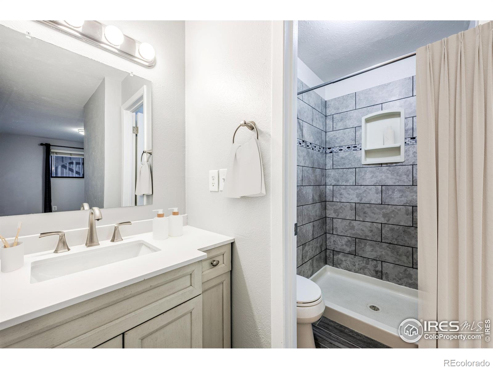 MLS Image #8 for 665  manhattan drive,boulder, Colorado