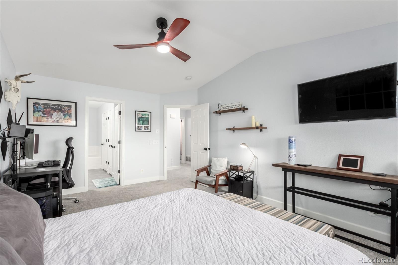 MLS Image #14 for 4211 s blackhawk circle 8c,aurora, Colorado