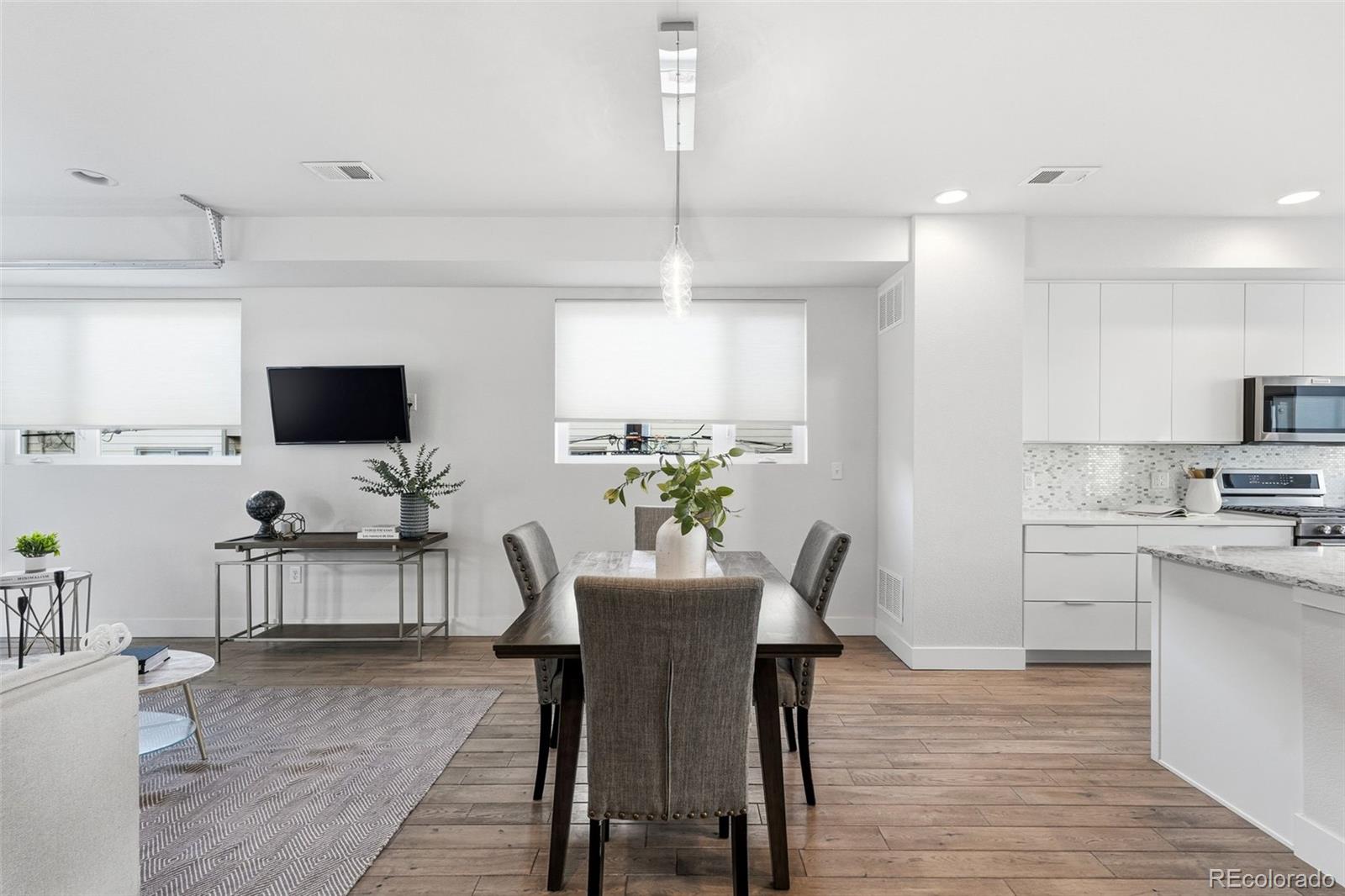 MLS Image #12 for 163 s harrison street,denver, Colorado