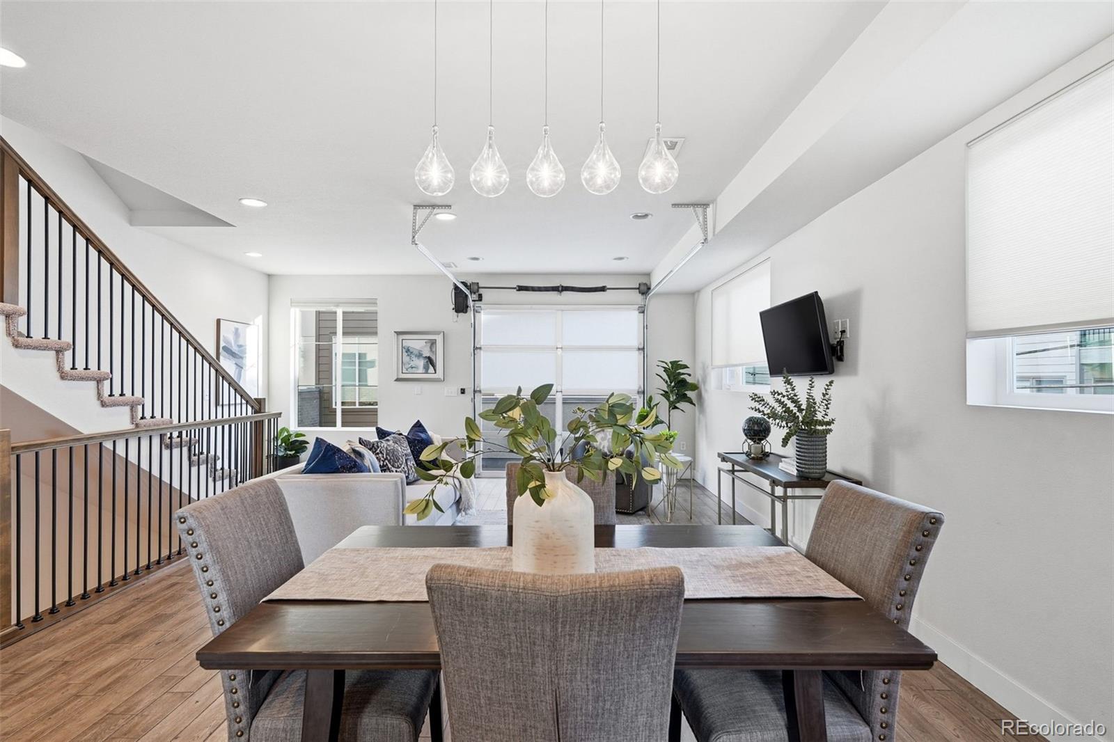 MLS Image #18 for 163 s harrison street,denver, Colorado