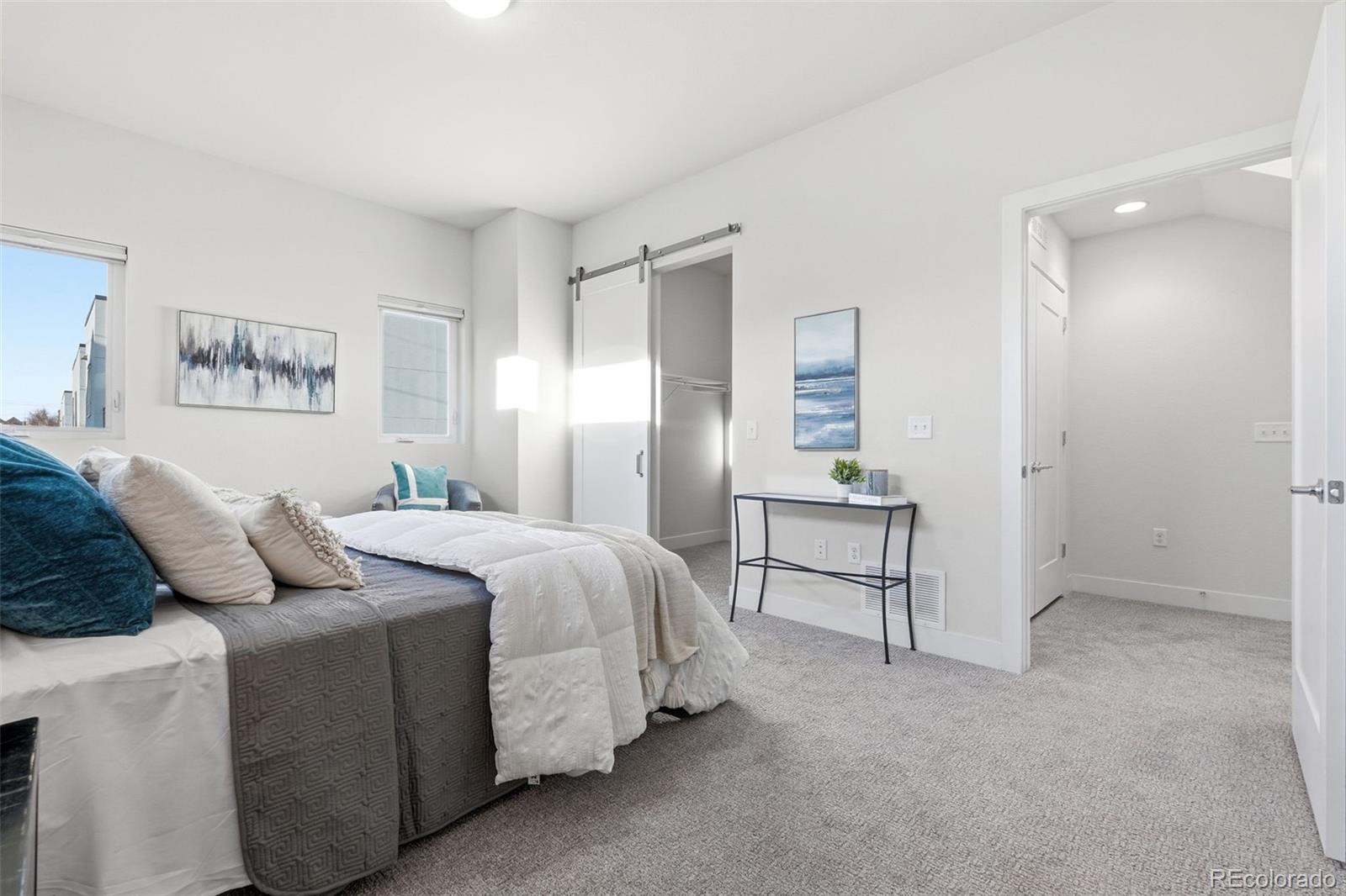 MLS Image #26 for 163 s harrison street,denver, Colorado