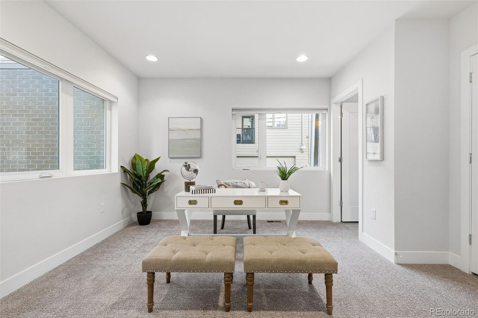 MLS Image #3 for 163 s harrison street,denver, Colorado