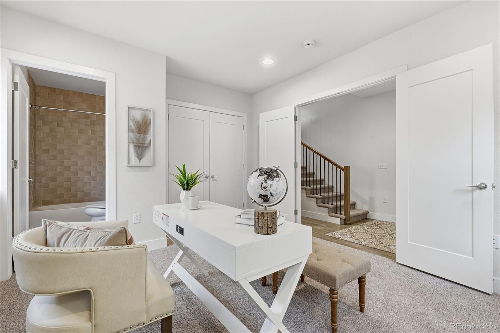 MLS Image #5 for 163 s harrison street,denver, Colorado