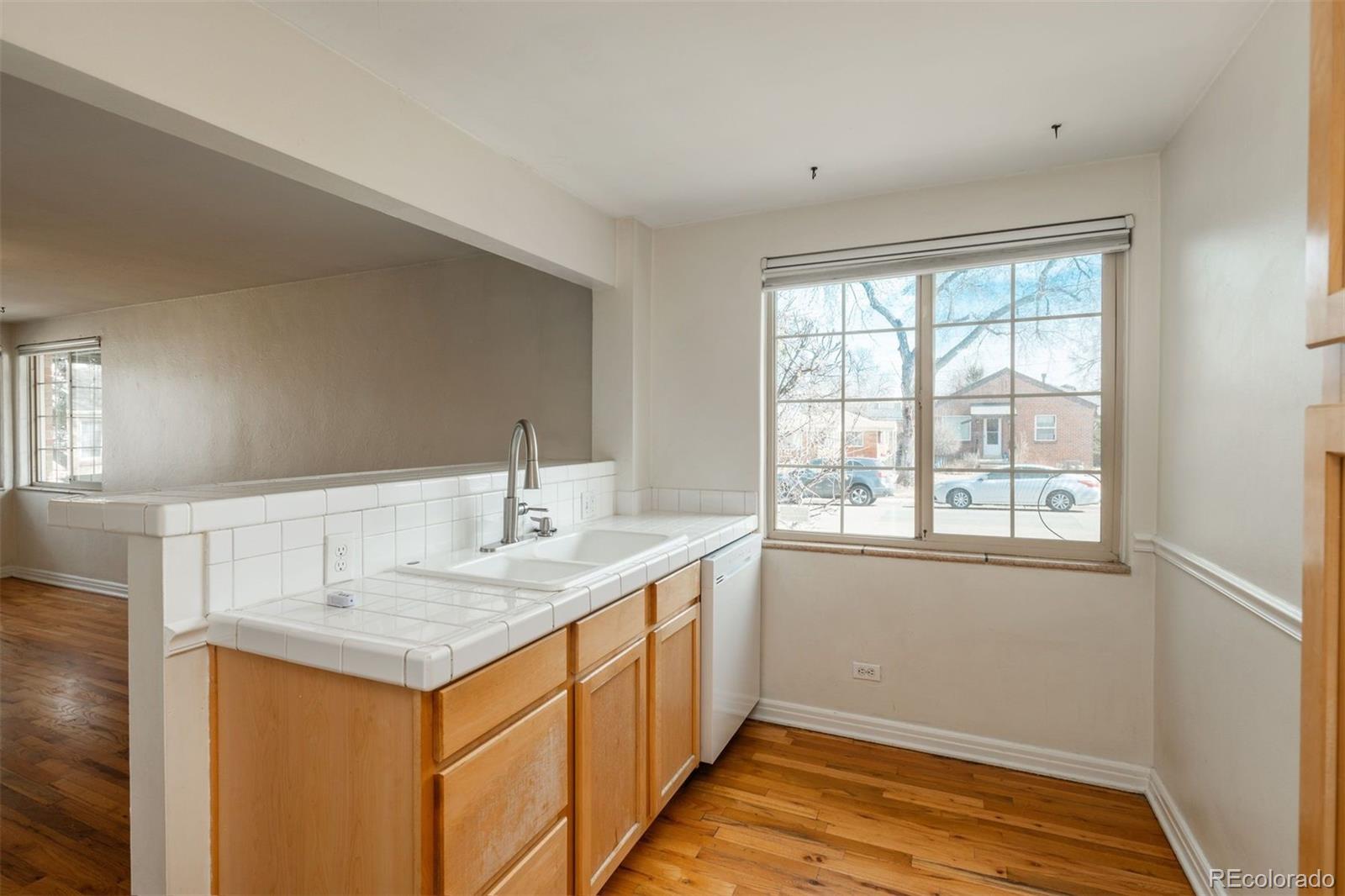 MLS Image #4 for 777  forest street,denver, Colorado