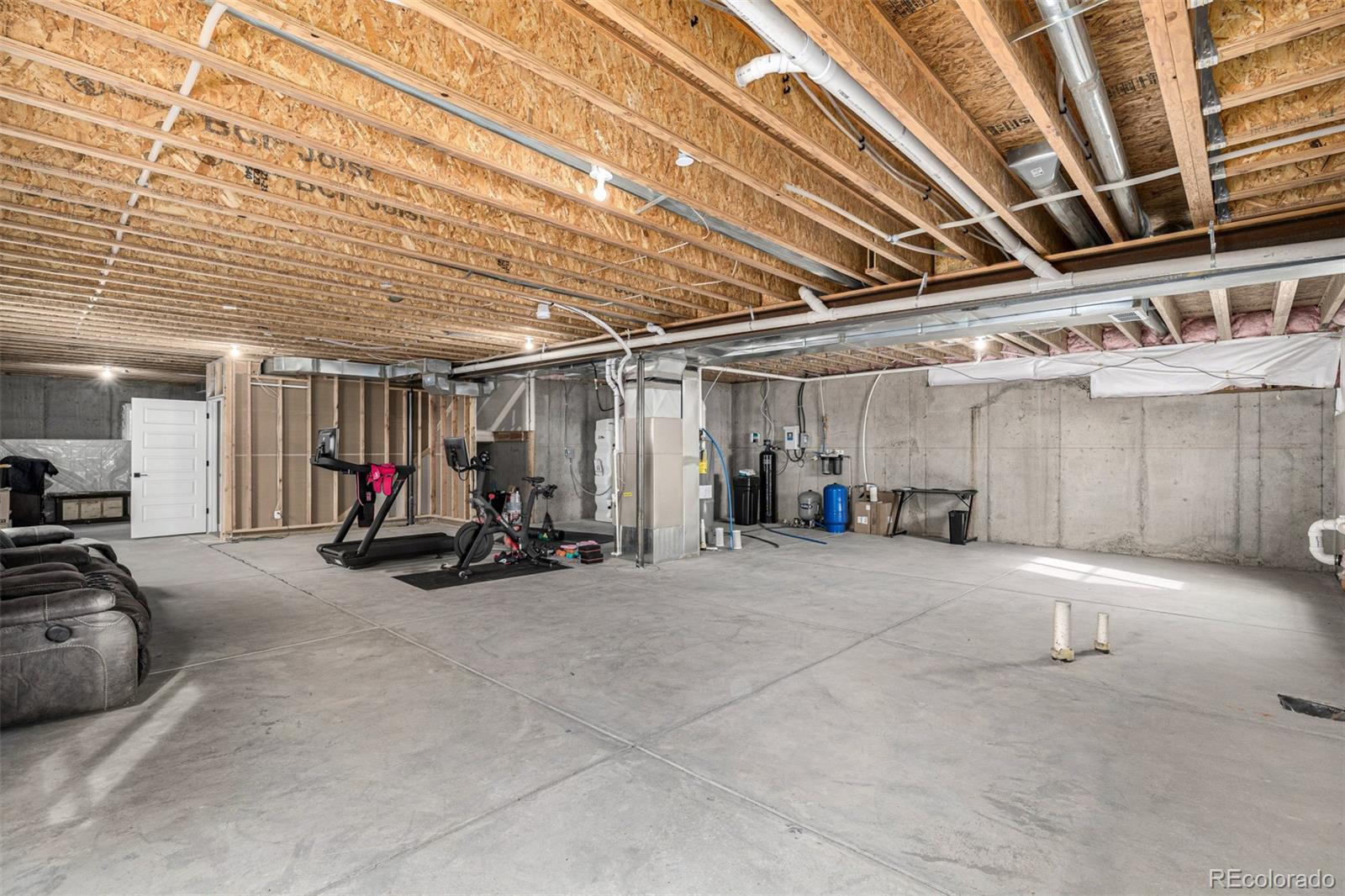 MLS Image #34 for 7377  van sickle street,strasburg, Colorado