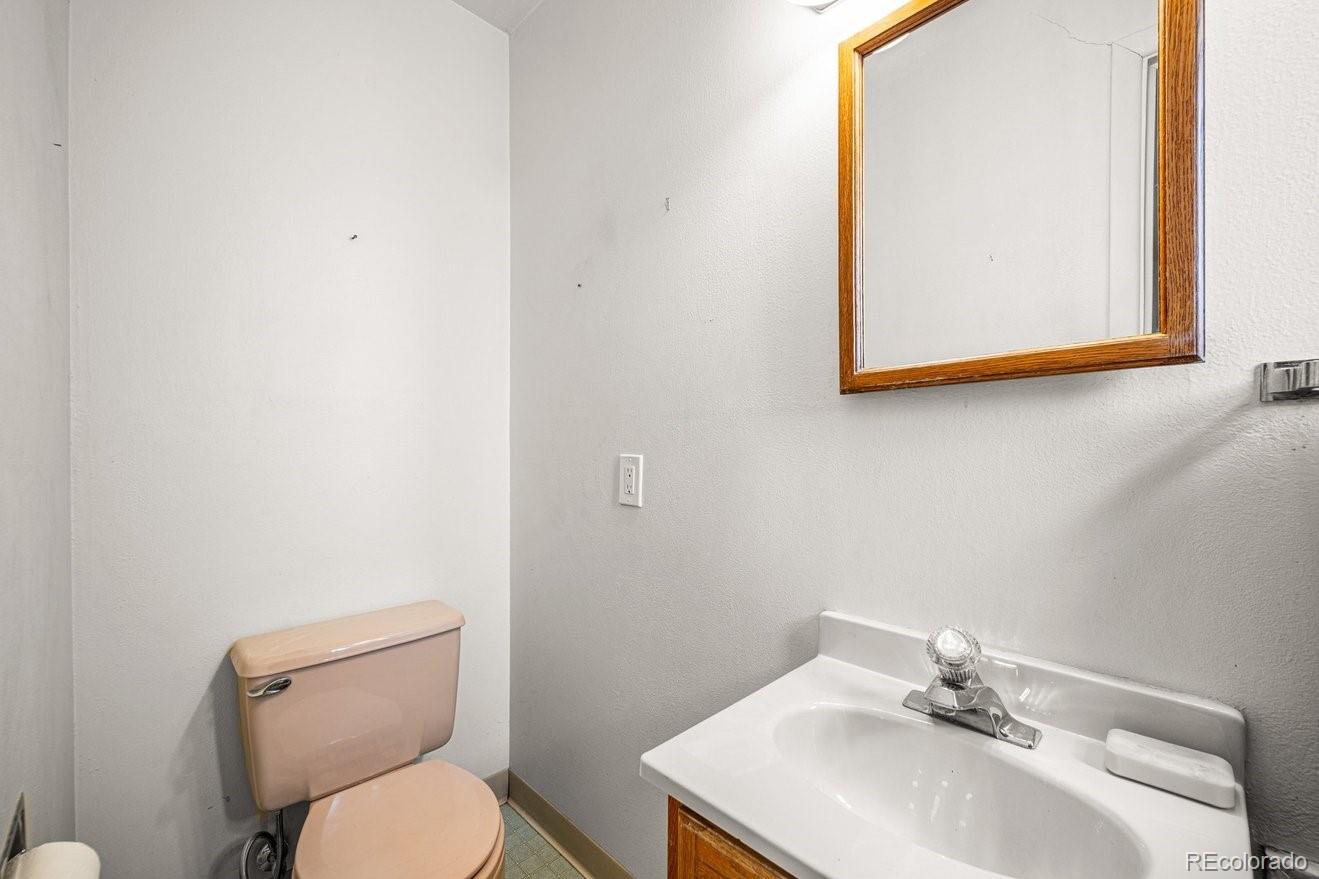MLS Image #12 for 1109  mass street,pueblo, Colorado