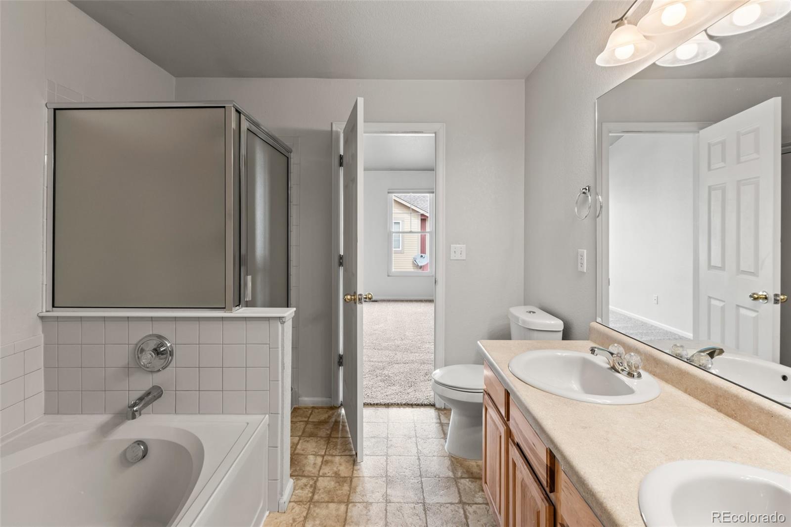 MLS Image #20 for 619 s norfolk way,aurora, Colorado