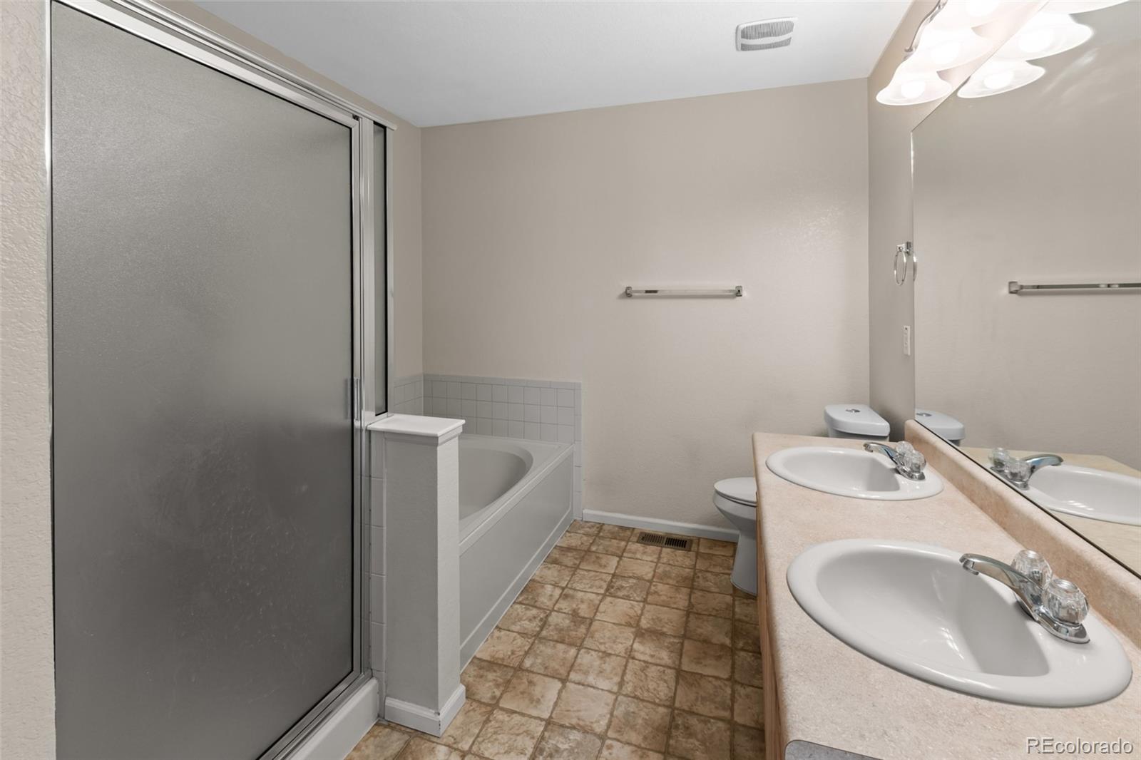 MLS Image #21 for 619 s norfolk way,aurora, Colorado