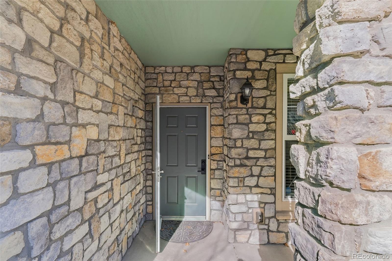 MLS Image #29 for 619 s norfolk way,aurora, Colorado