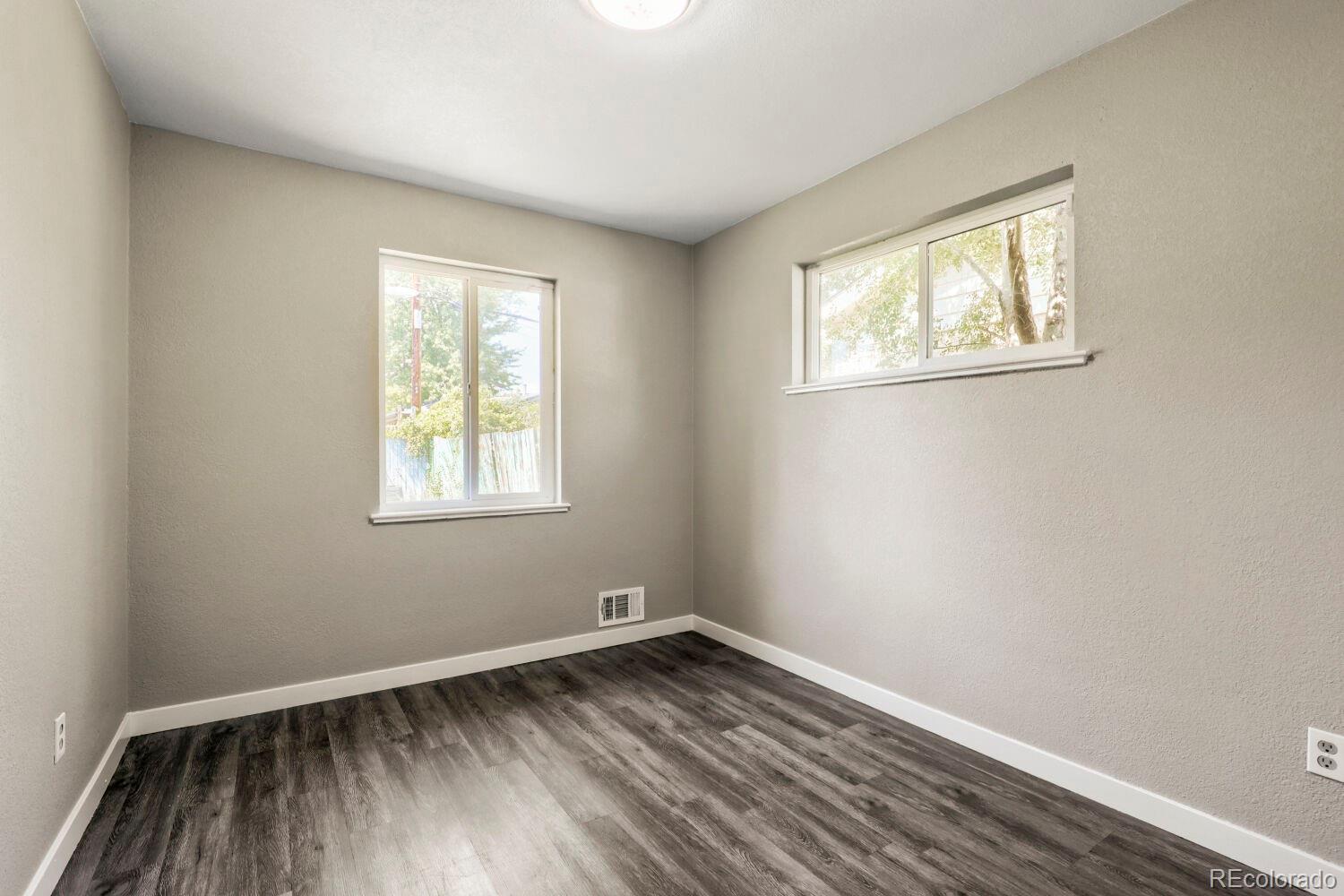 MLS Image #15 for 1545 s chase court,lakewood, Colorado