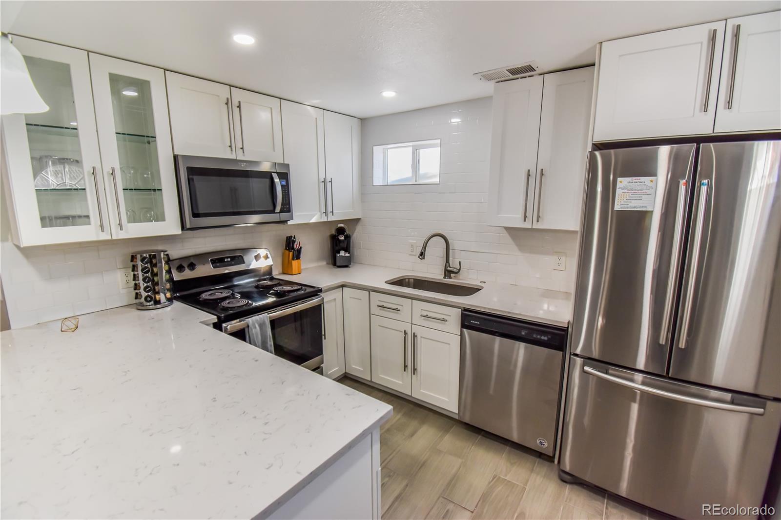 MLS Image #13 for 2200 w moffat place,denver, Colorado