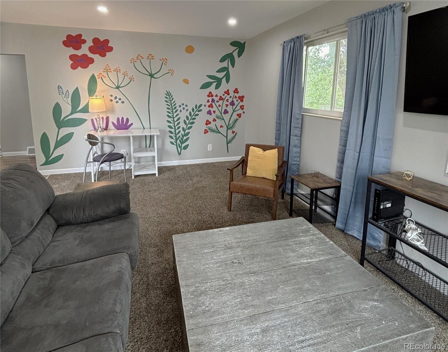 MLS Image #6 for 2200 w moffat place,denver, Colorado