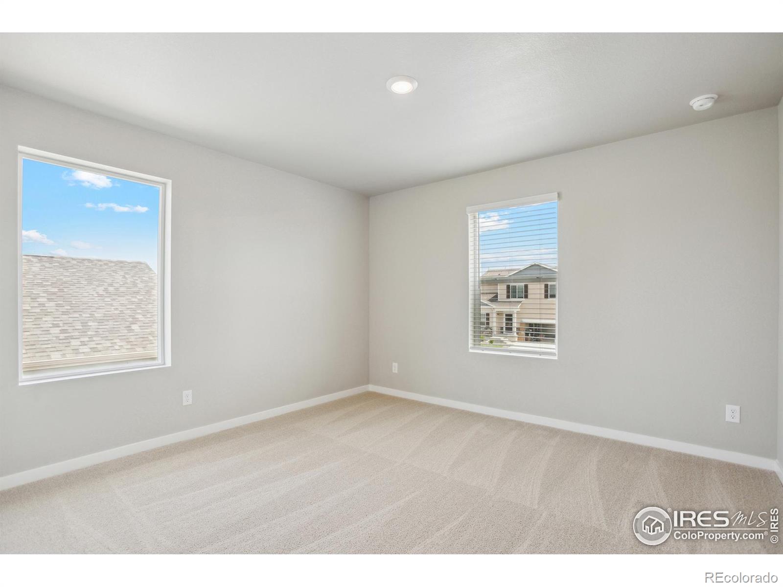 MLS Image #14 for 854  emerald lakes street,severance, Colorado