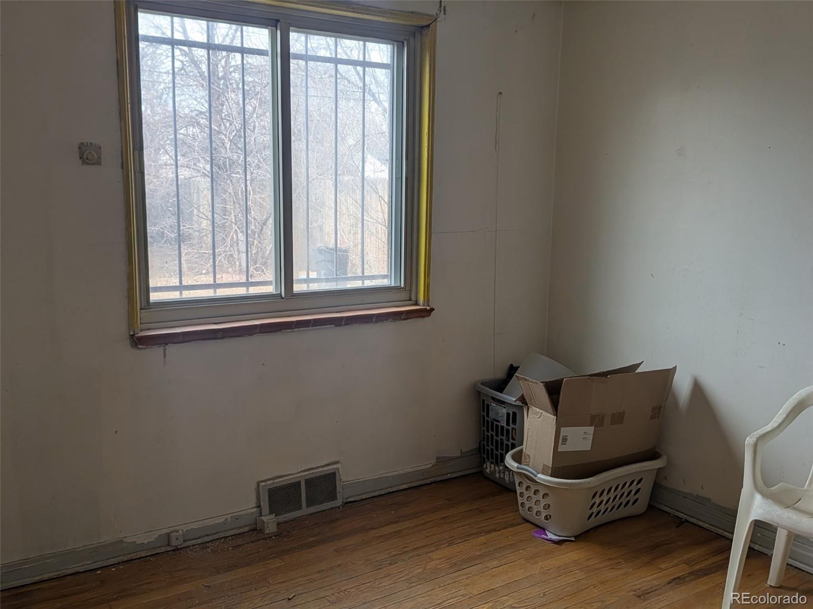 MLS Image #6 for 2925  pontiac street,denver, Colorado