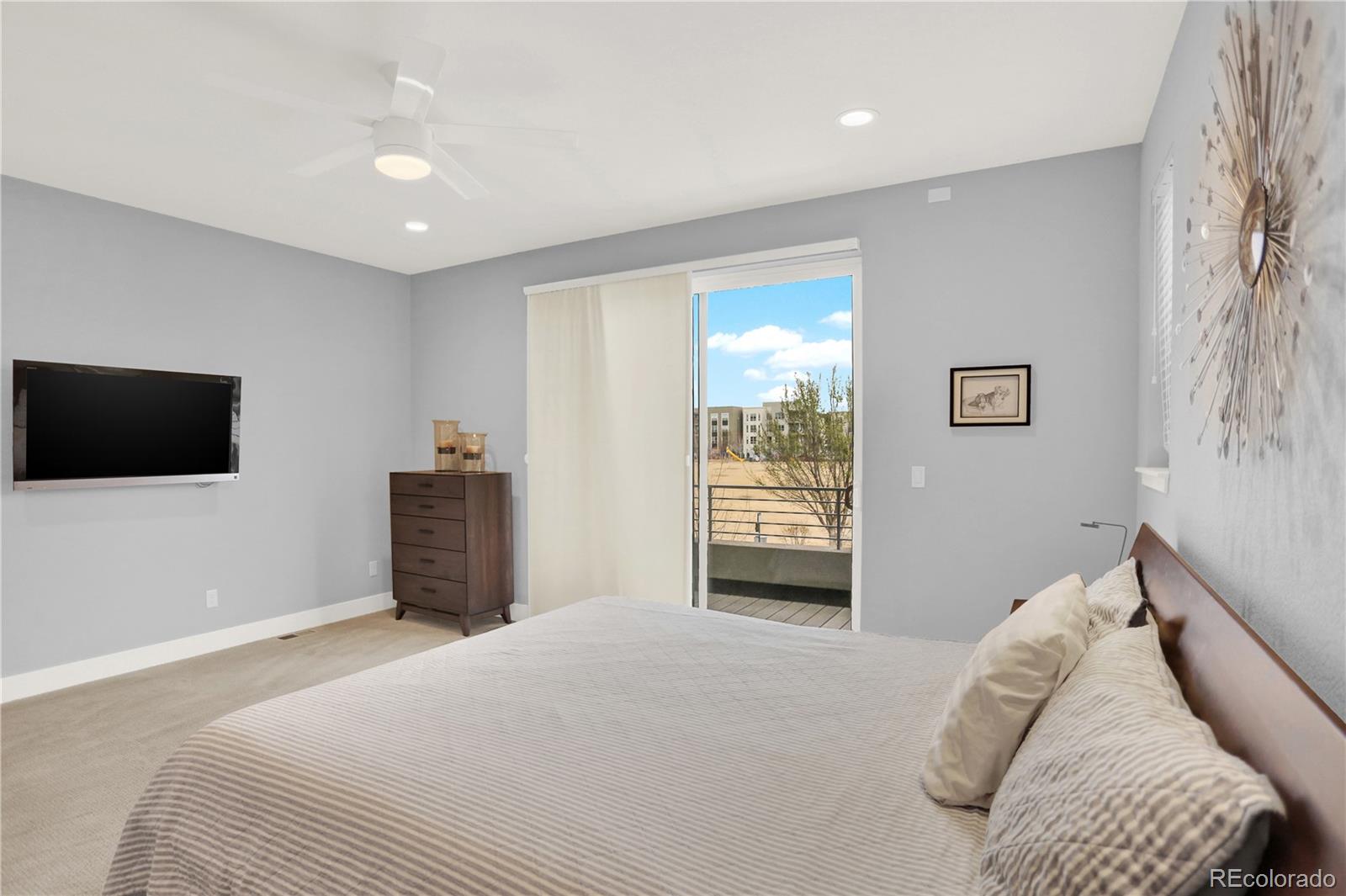MLS Image #17 for 31 s oneida court,denver, Colorado