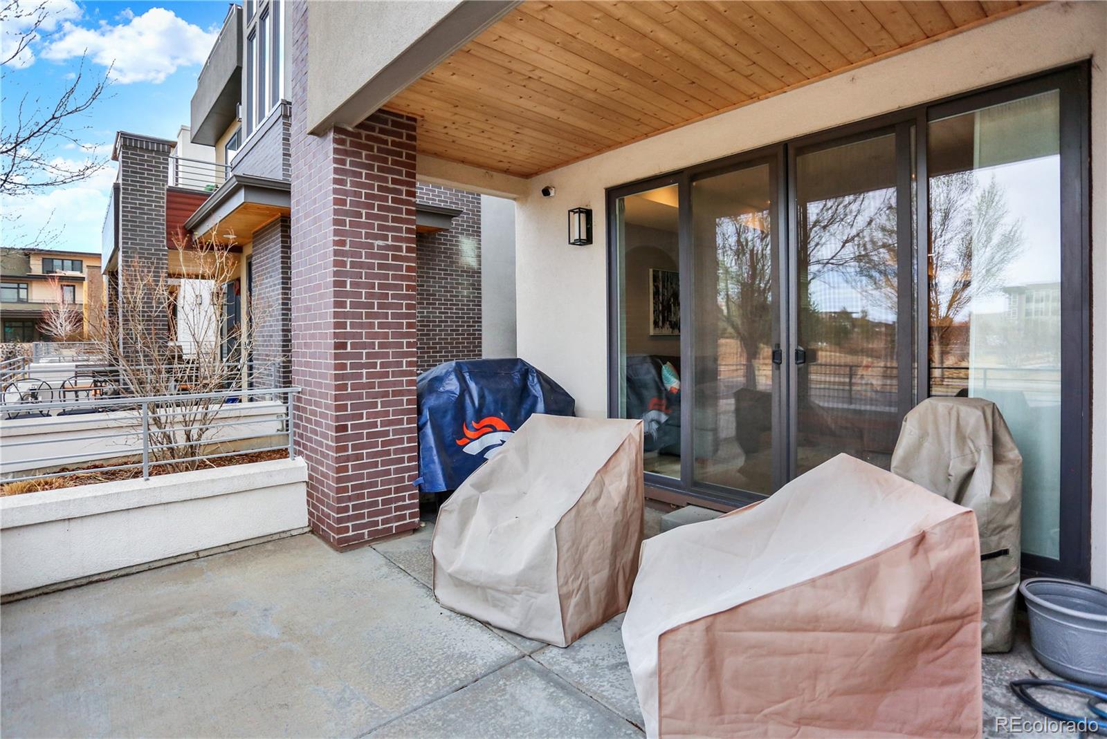 MLS Image #3 for 31 s oneida court,denver, Colorado