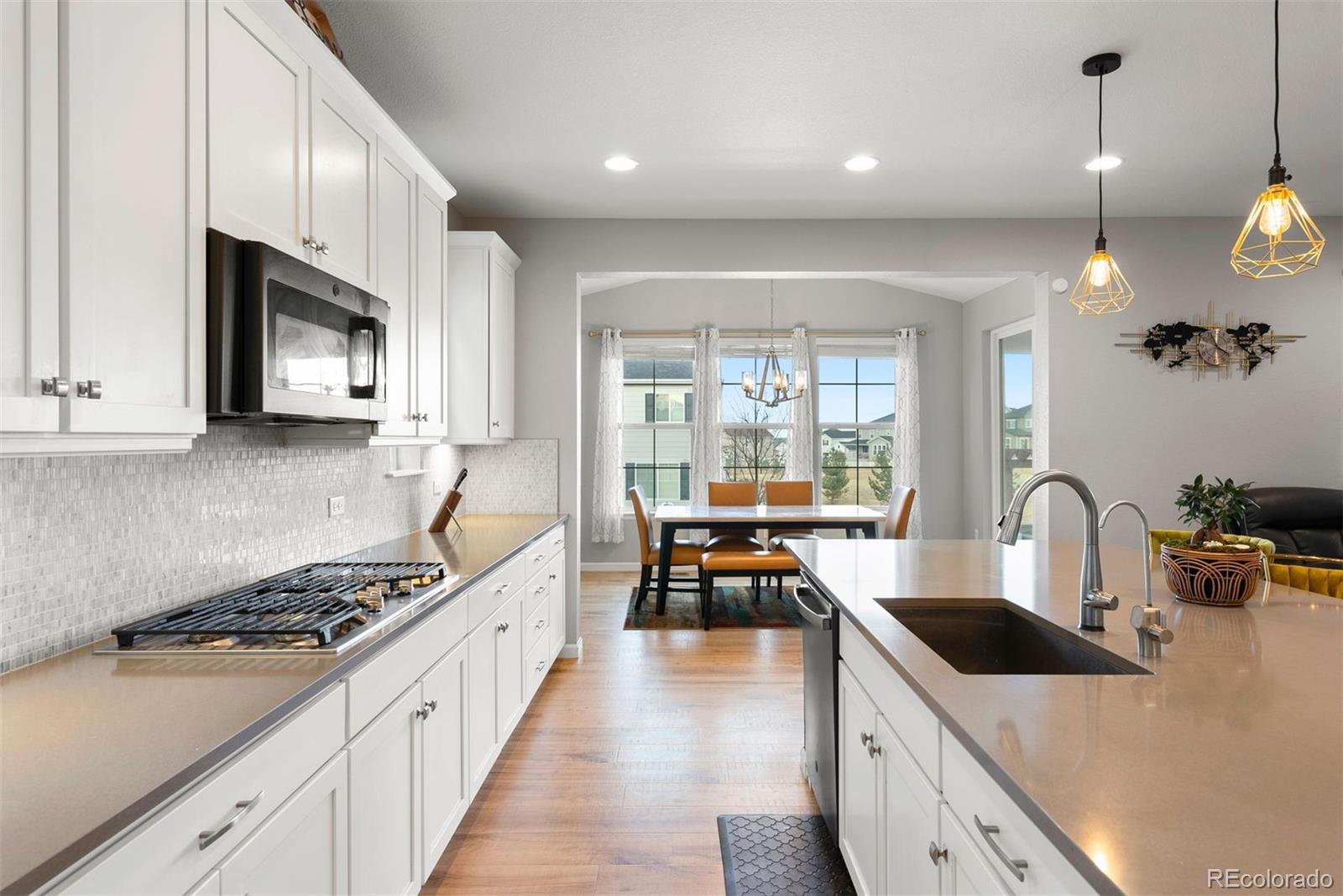 MLS Image #11 for 27645 e geddes place,aurora, Colorado