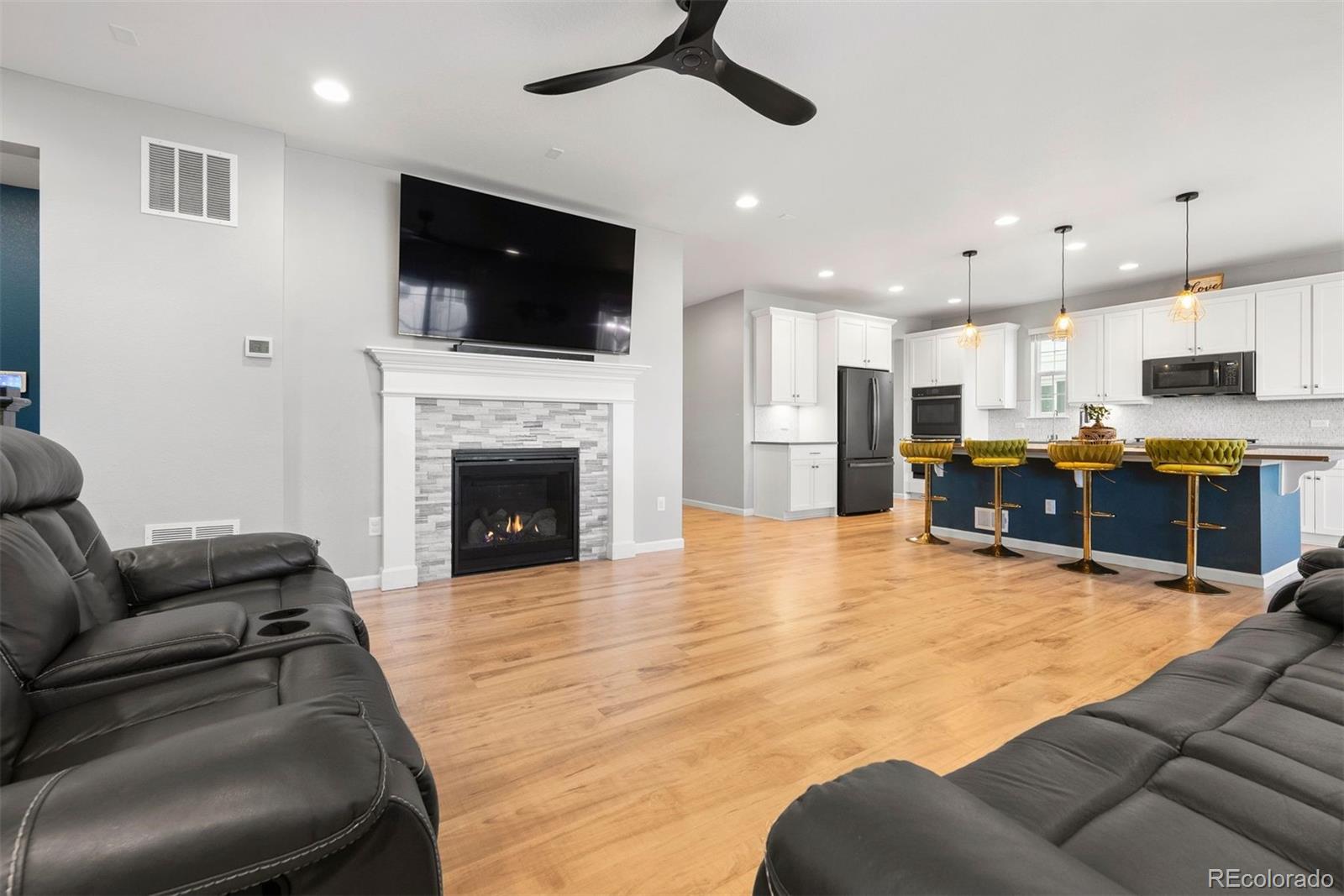 MLS Image #8 for 27645 e geddes place,aurora, Colorado