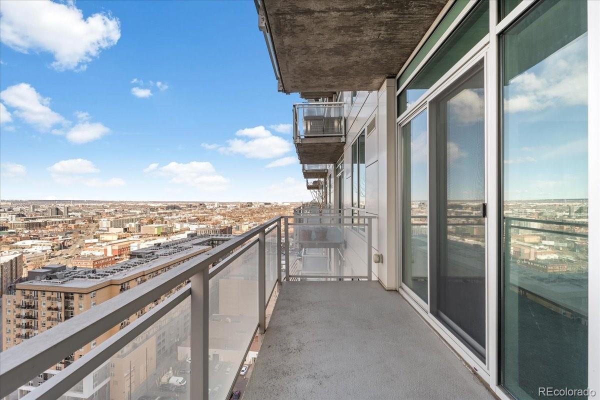 MLS Image #20 for 2001  lincoln street 2113,denver, Colorado
