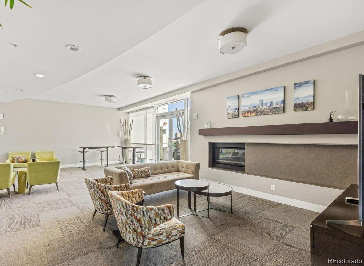 MLS Image #36 for 2001  lincoln street 2113,denver, Colorado