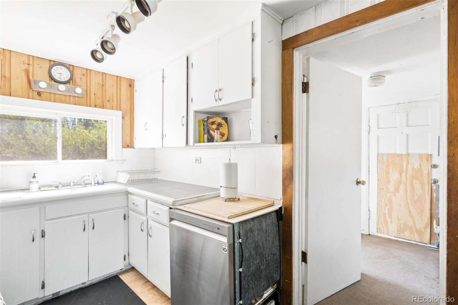 MLS Image #11 for 994  welch street,lakewood, Colorado