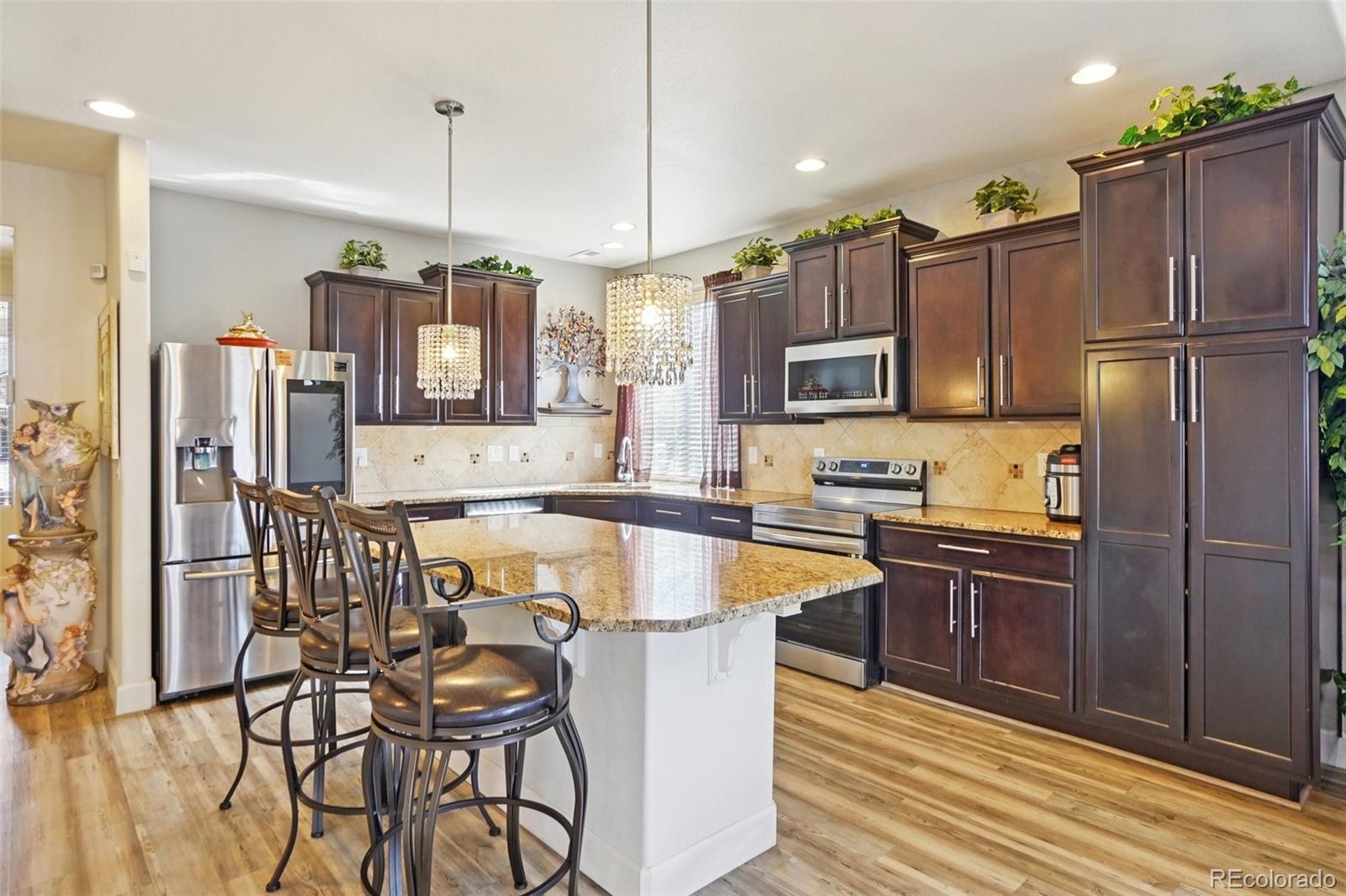 MLS Image #11 for 5471  ensenada court,denver, Colorado