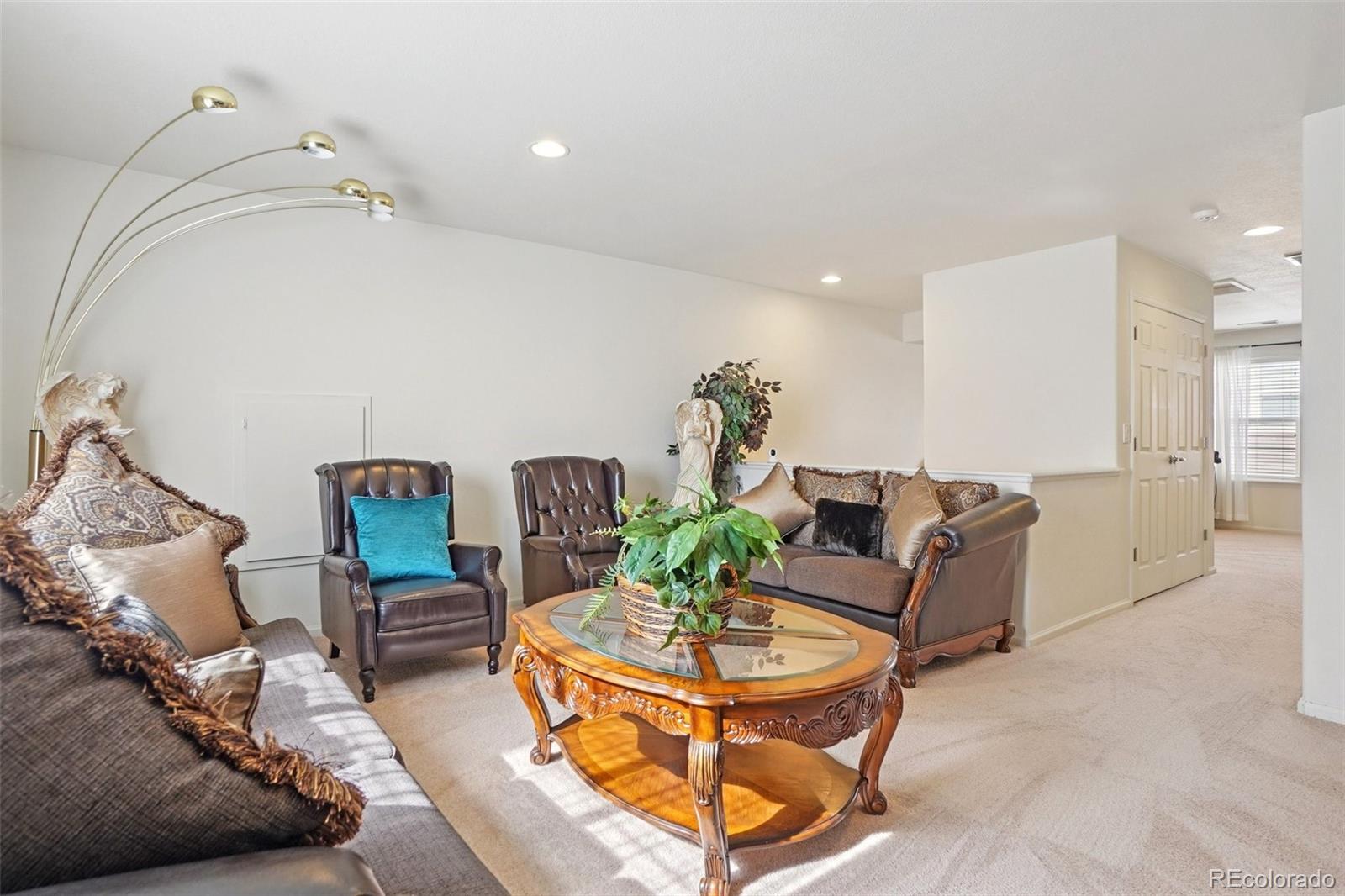 MLS Image #18 for 5471  ensenada court,denver, Colorado