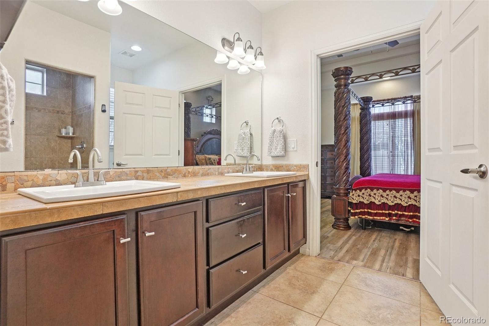 MLS Image #32 for 5471  ensenada court,denver, Colorado