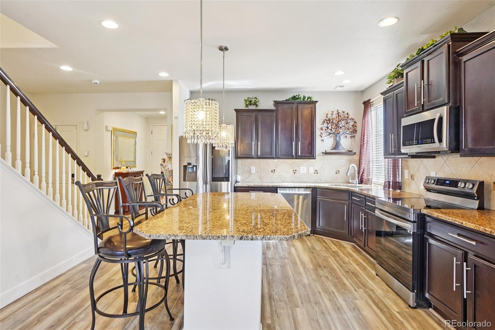 MLS Image #6 for 5471  ensenada court,denver, Colorado