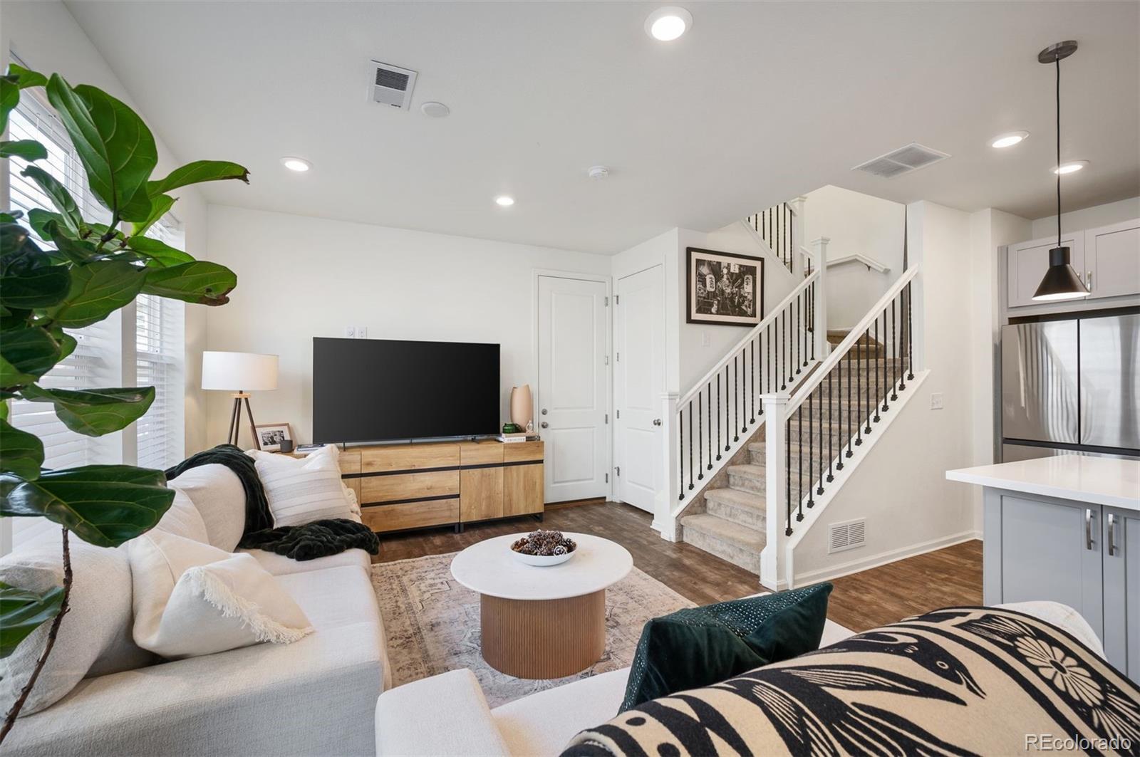 MLS Image #9 for 3025  low meadow boulevard,castle rock, Colorado