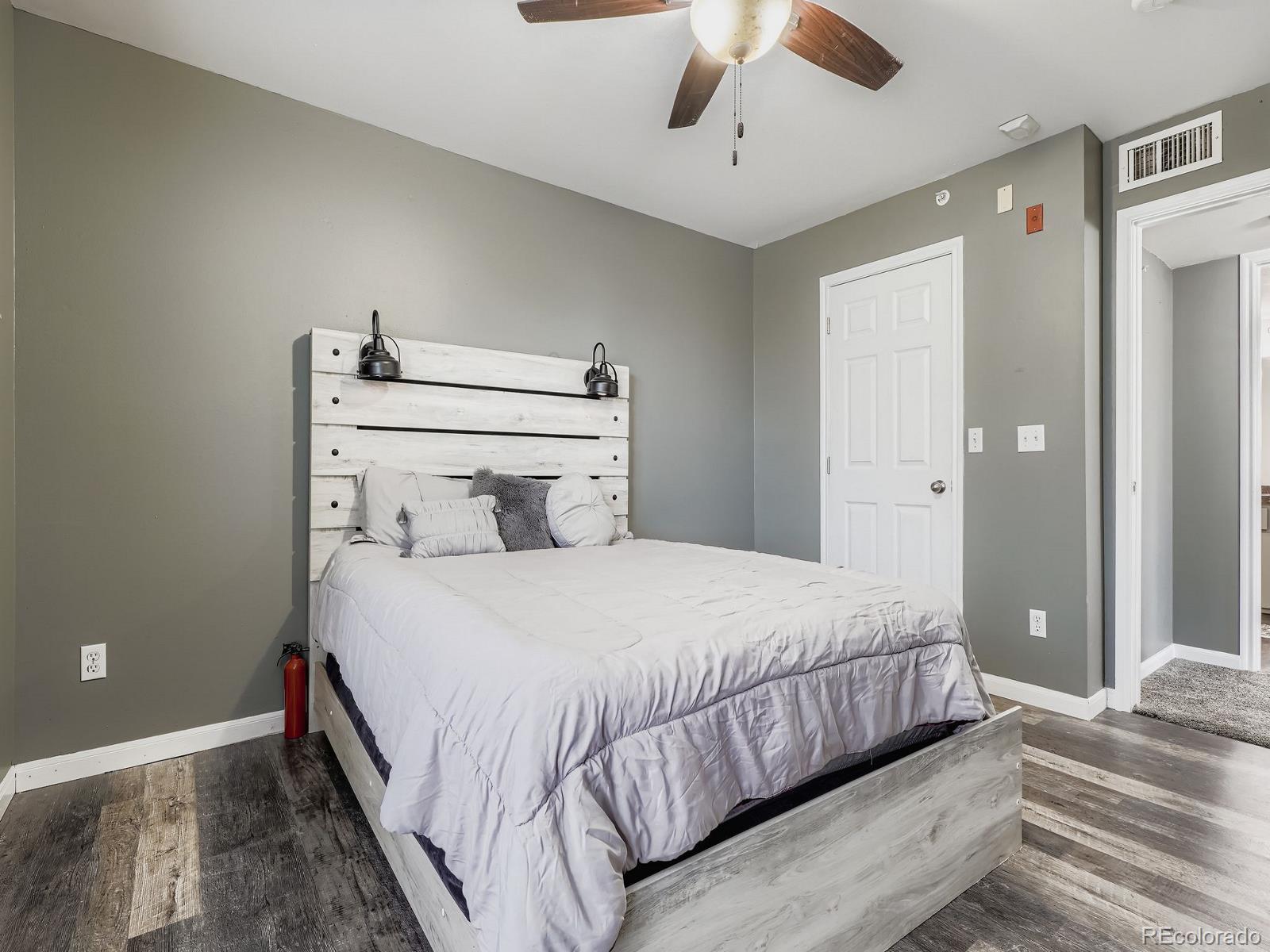 MLS Image #5 for 12931  ironstone way,parker, Colorado