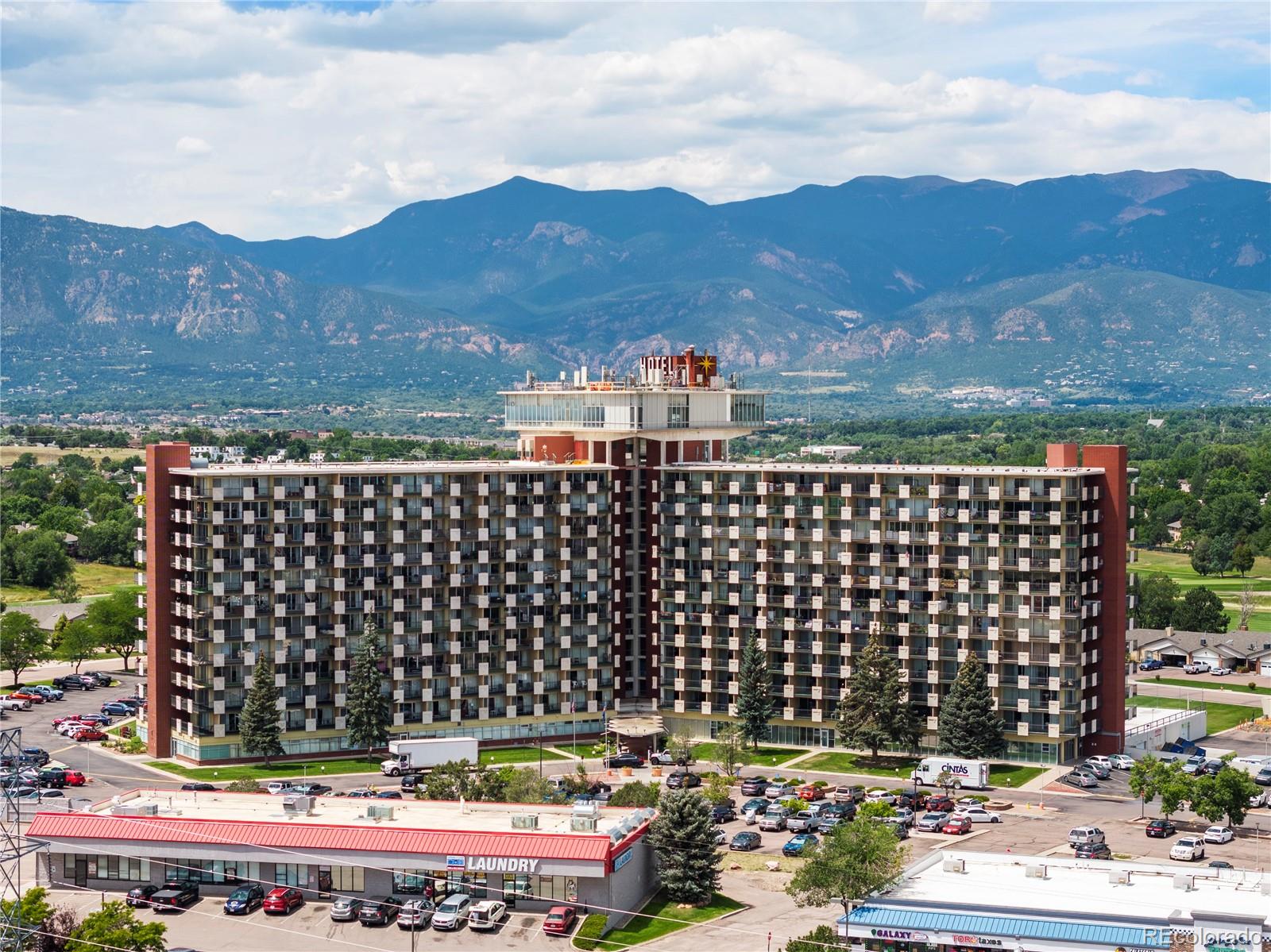MLS Image #10 for 411  lakewood circle,colorado springs, Colorado