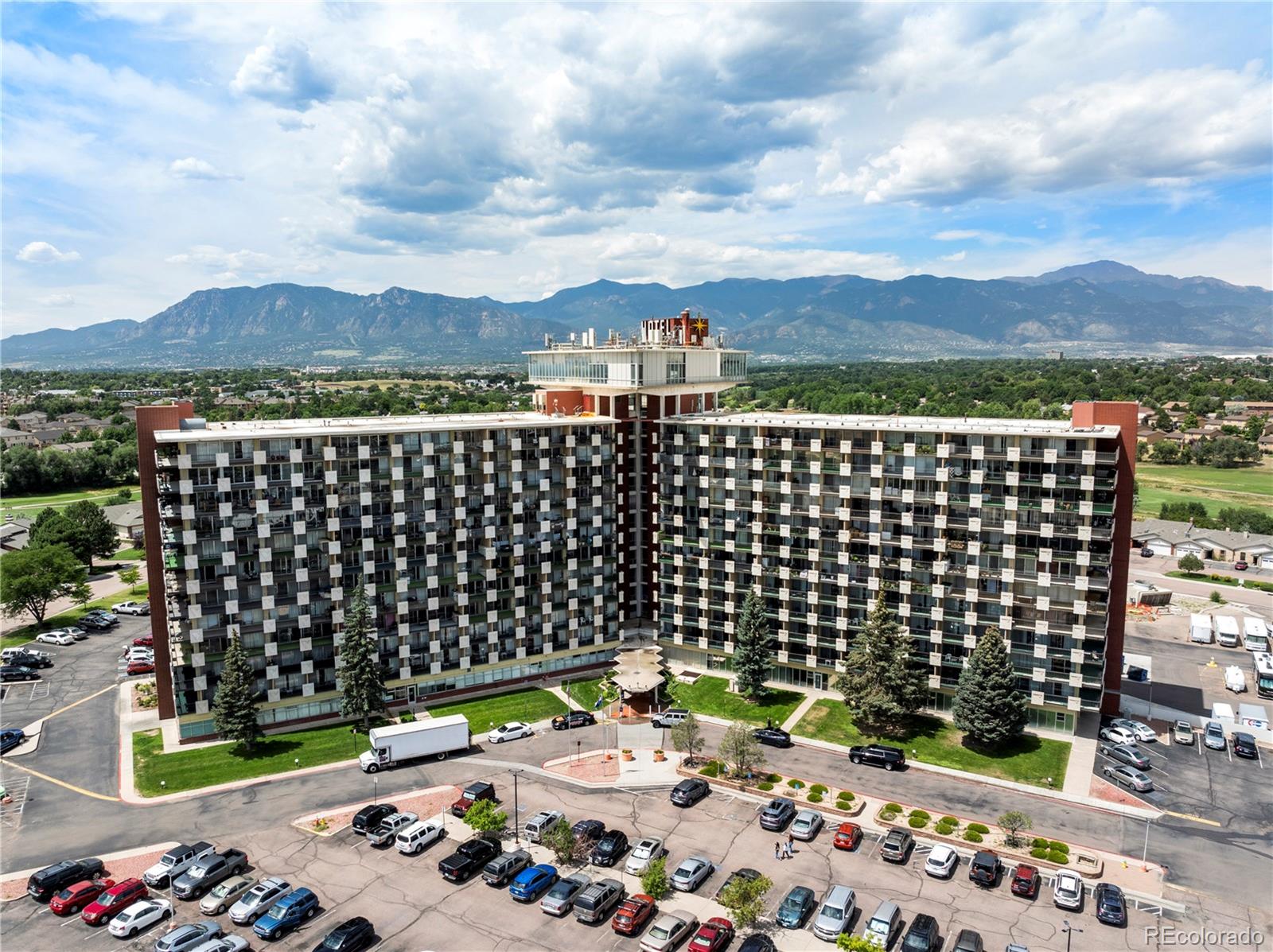 MLS Image #7 for 411  lakewood circle,colorado springs, Colorado