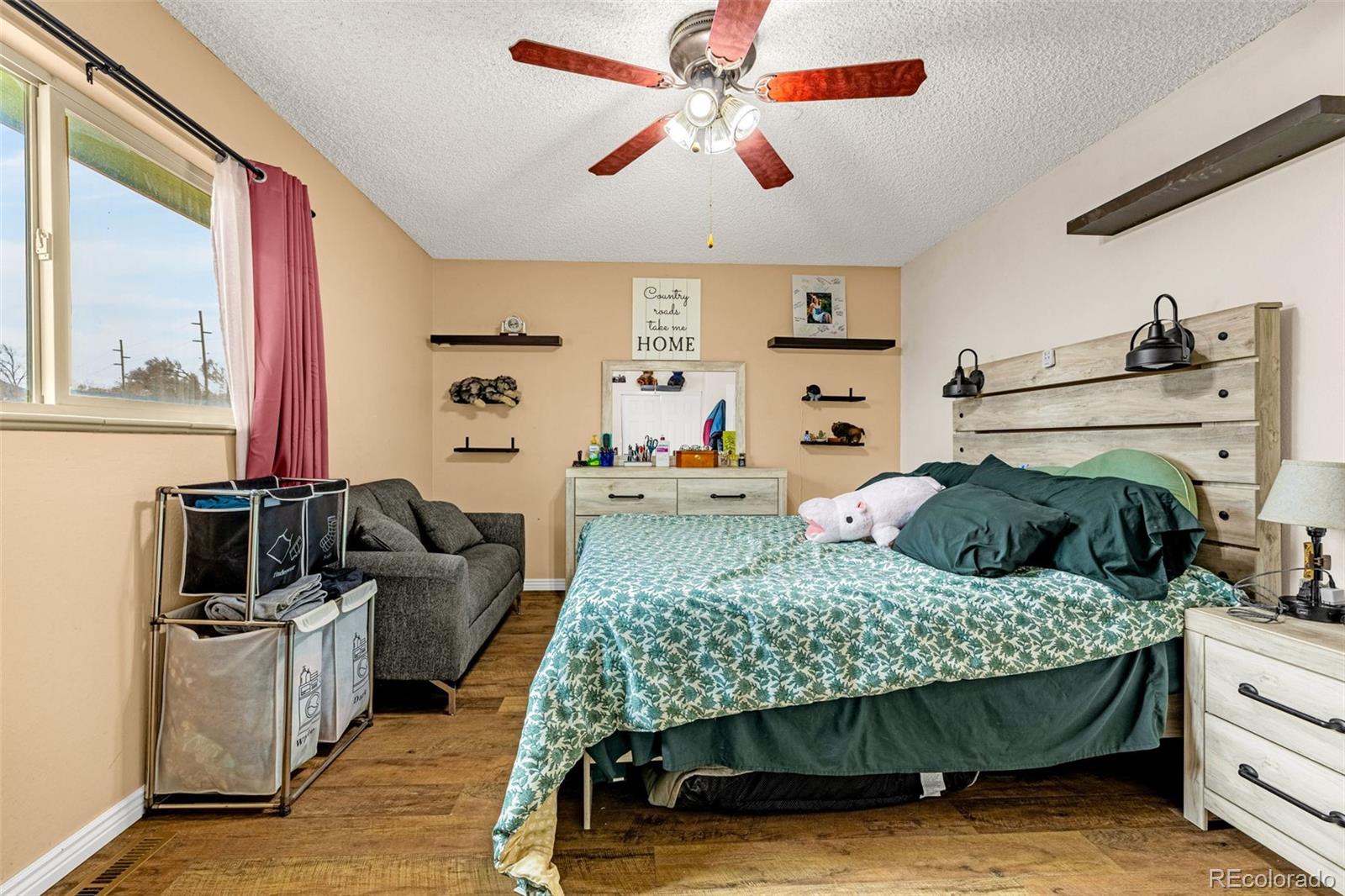 MLS Image #18 for 2552  launcelot court,colorado springs, Colorado