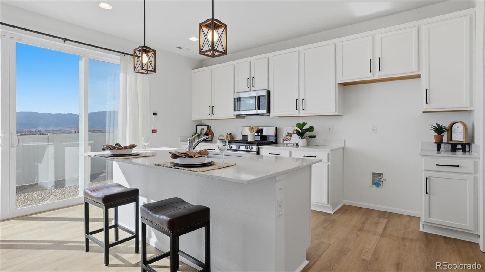 MLS Image #14 for 5266  sidewinder drive,colorado springs, Colorado